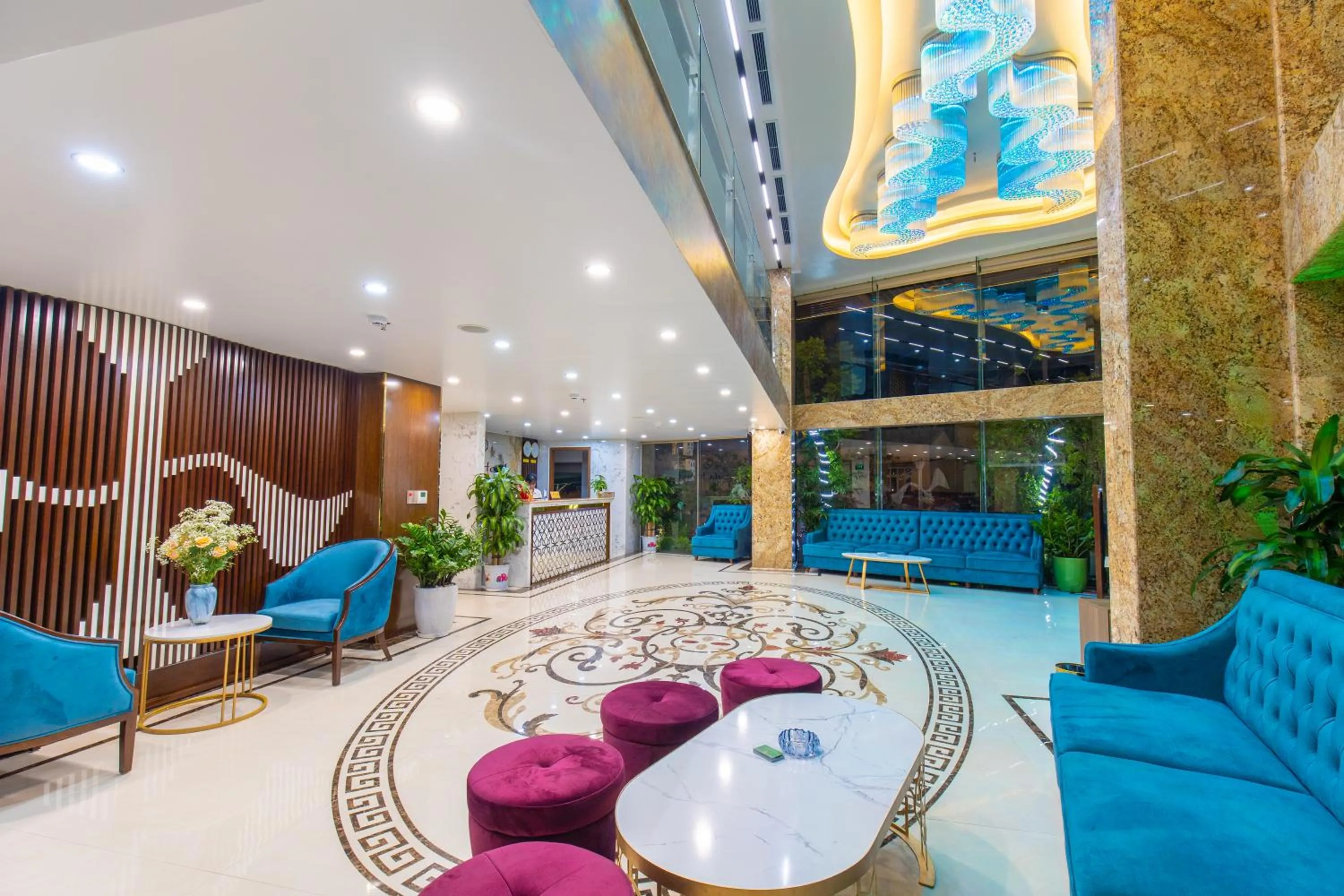 Area and facilities in SALA HOTEL MÓNG CÁI