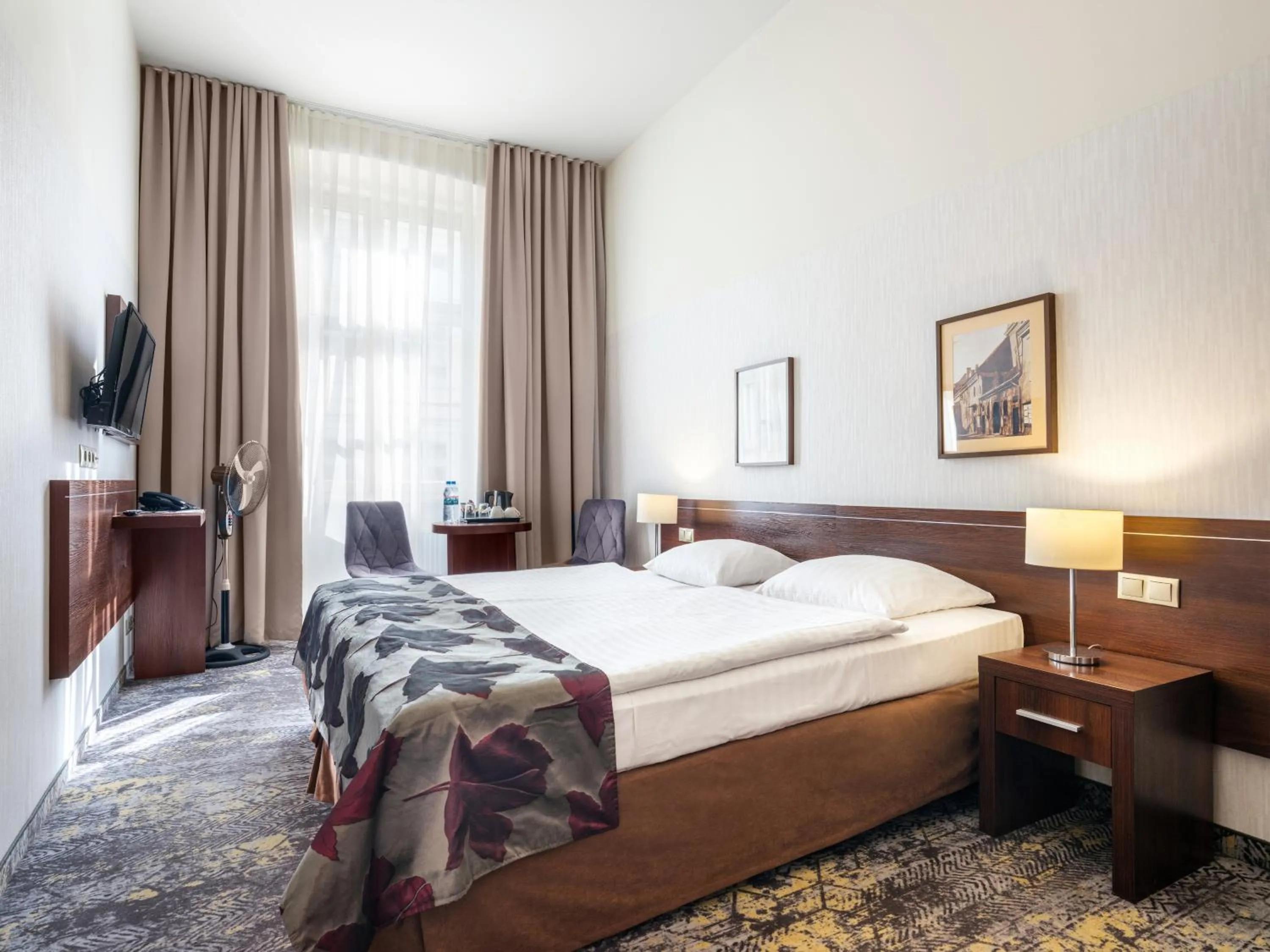 Photo of the whole room, Bed in Hotel Rezydent