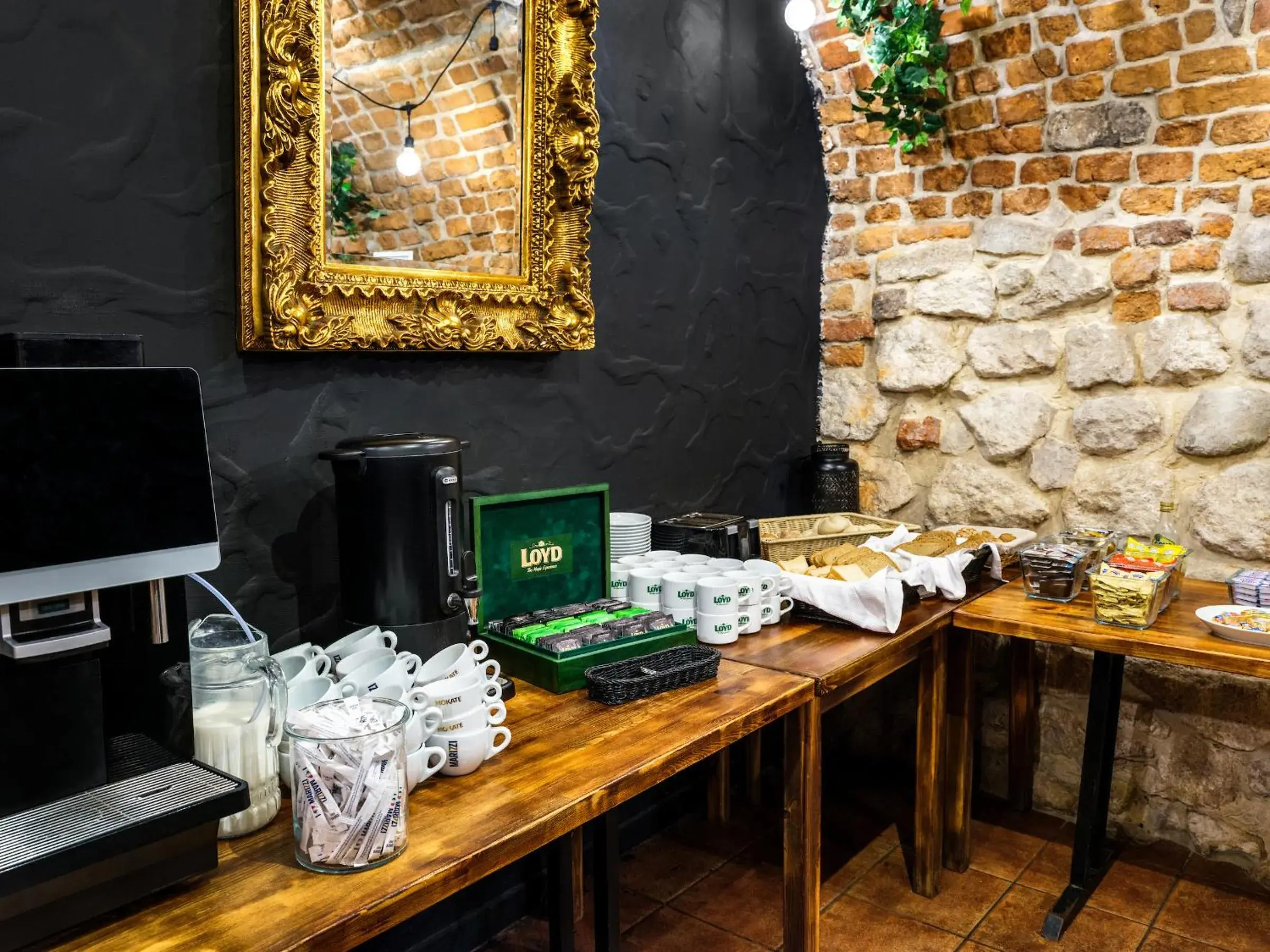 Breakfast in Hotel Rezydent Breakfast in Hotel Rezydent