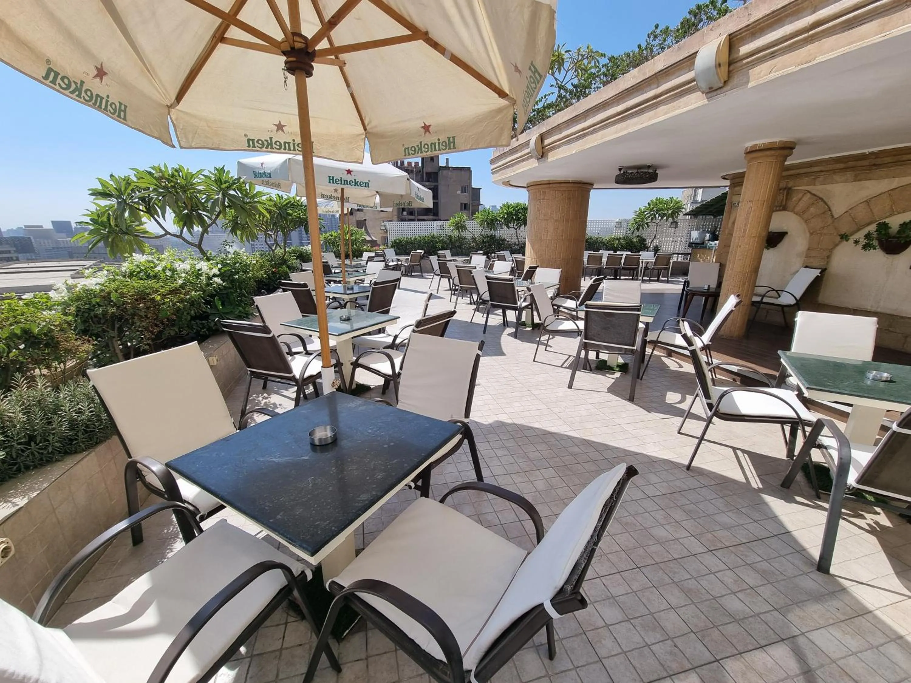 Lounge or bar in Carlton Downtown Cairo