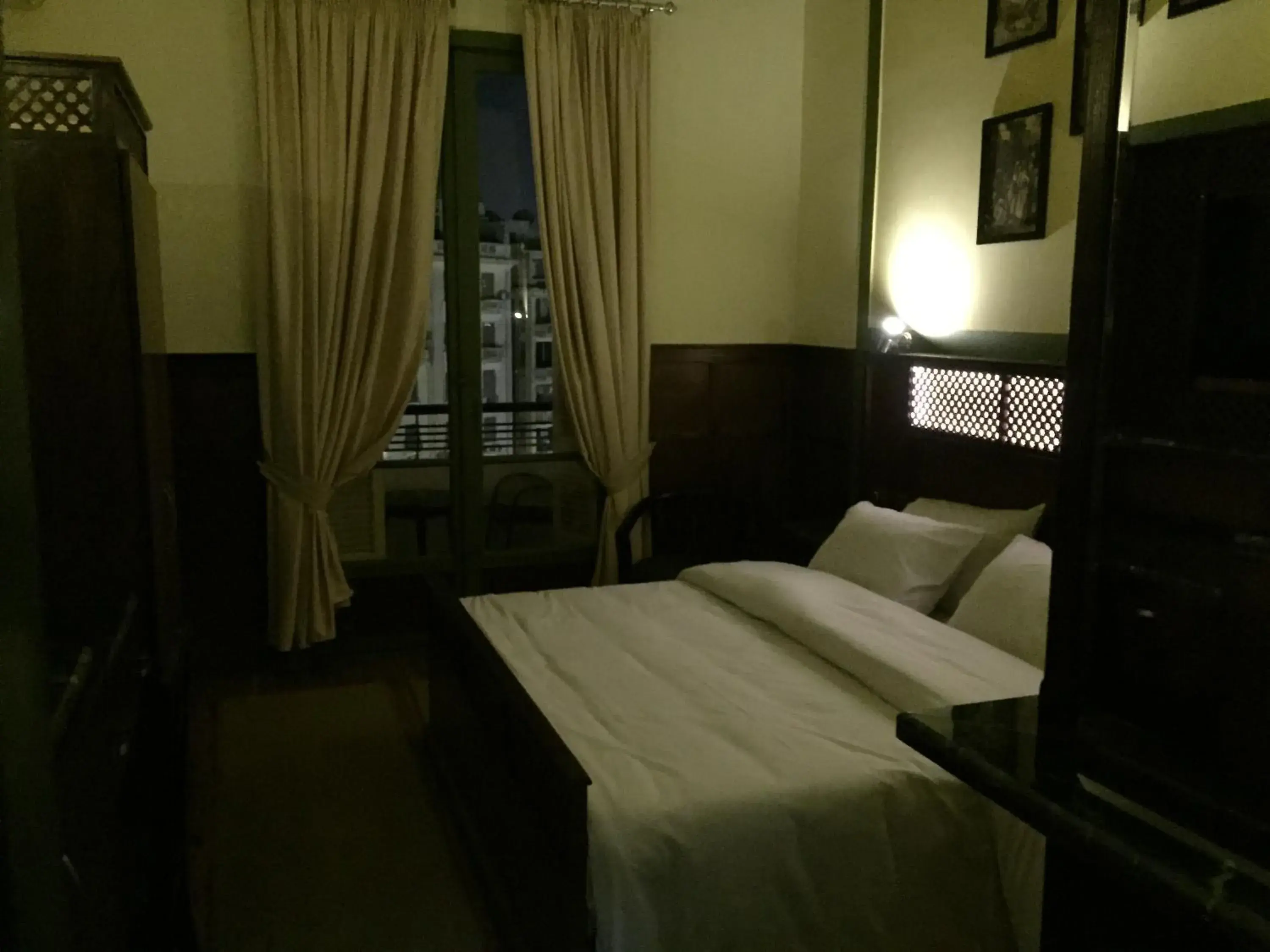 Deluxe King Room in Carlton Downtown Cairo Deluxe King Room in Carlton Downtown Cairo