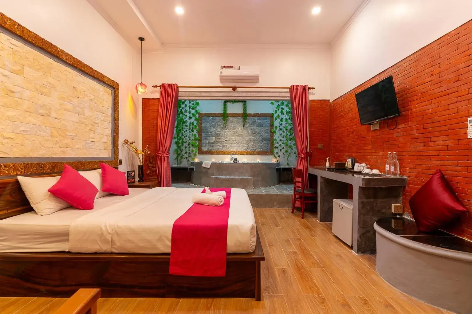 King Room with Garden View - single occupancy in Angkor Rithy Boutiquese King Room with Garden View - single occupancy in Angkor Rithy Boutiquese