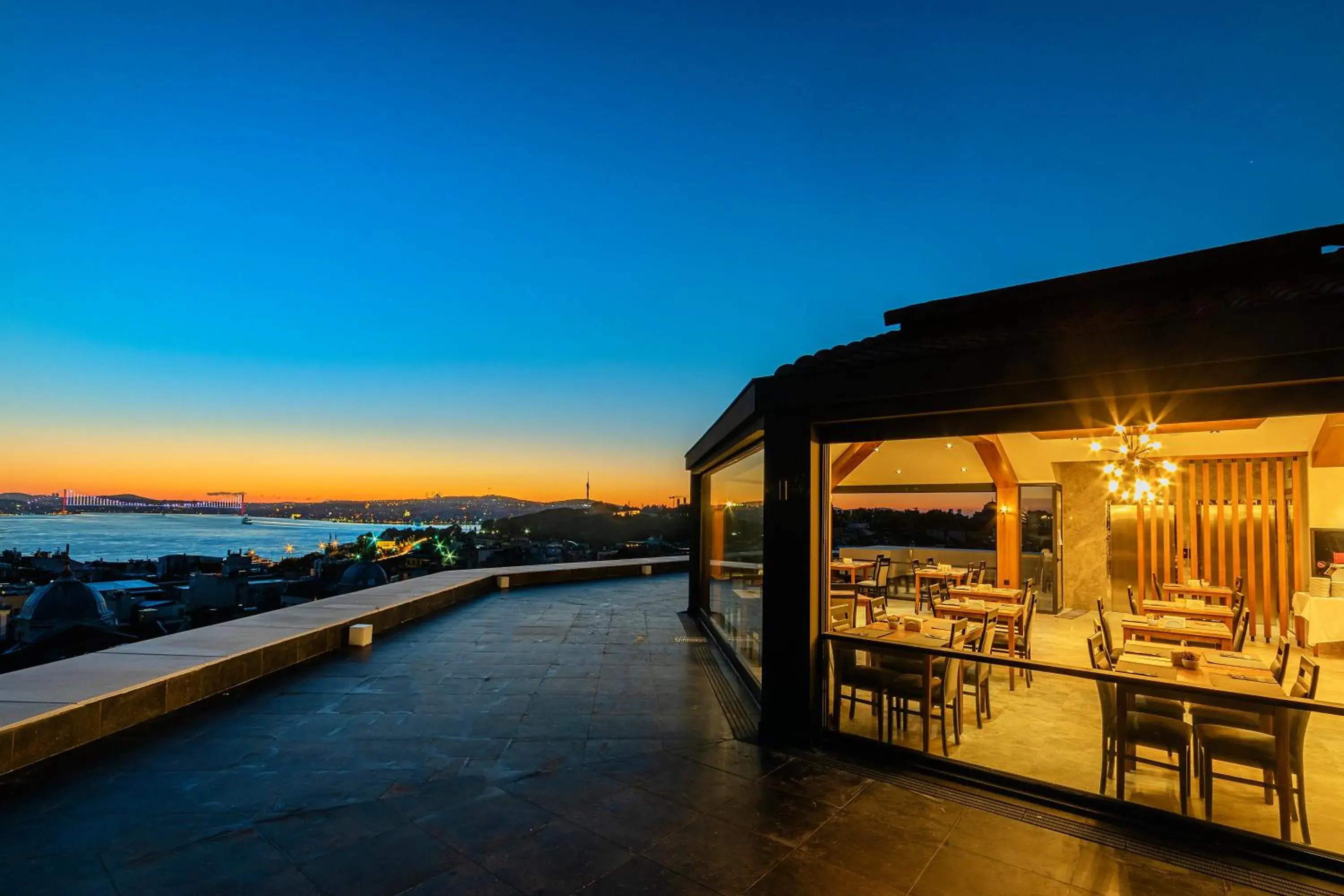 Restaurant/places to eat in Demiray Hotel Old City Restaurant/places to eat in Demiray Hotel Old City