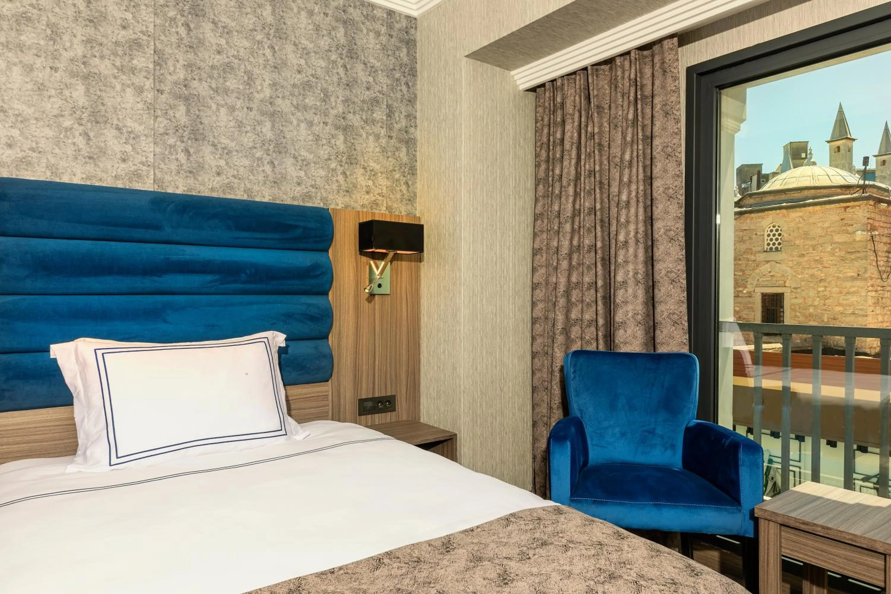 Bed in Demiray Hotel Old City