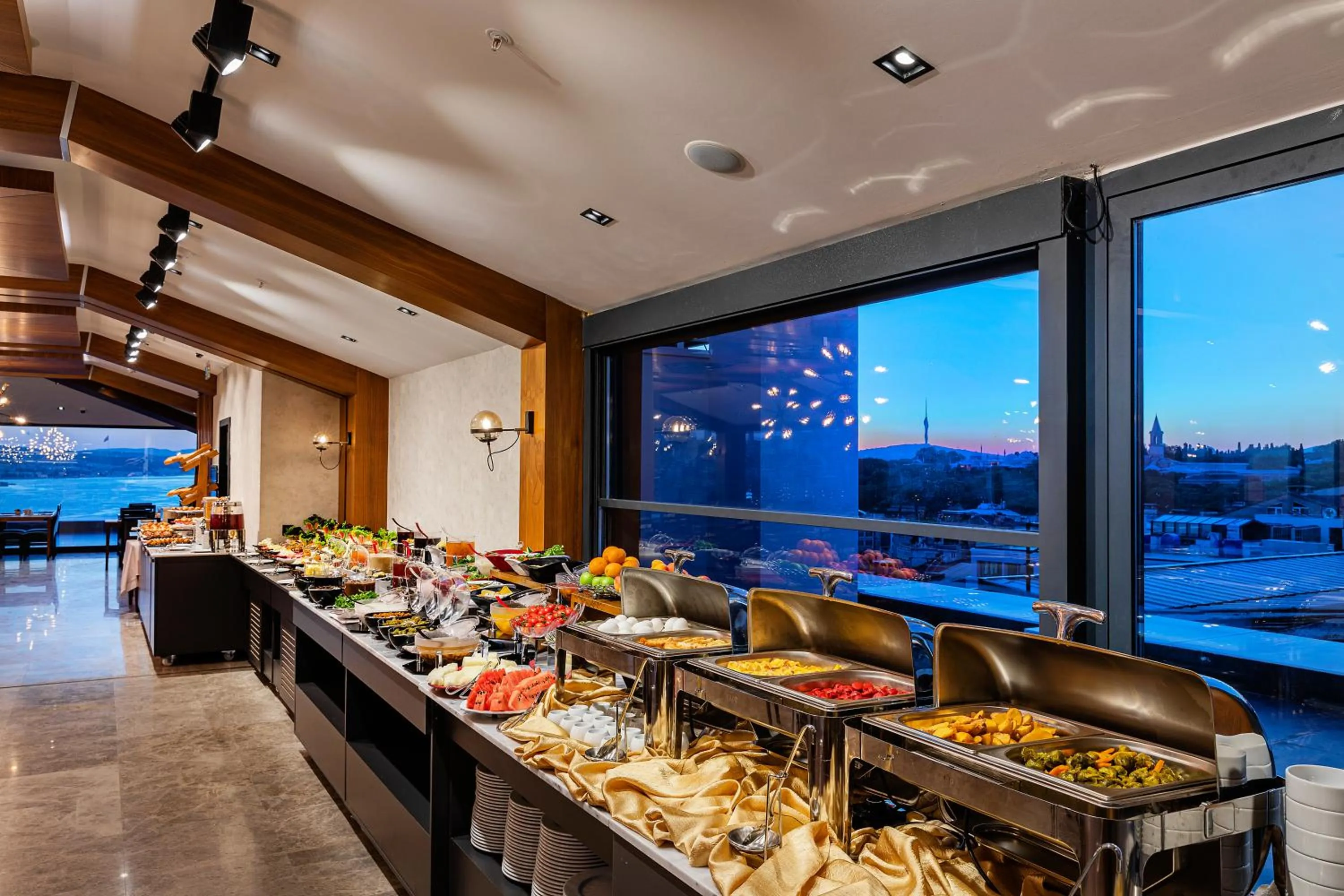 Food in Demiray Hotel Old City