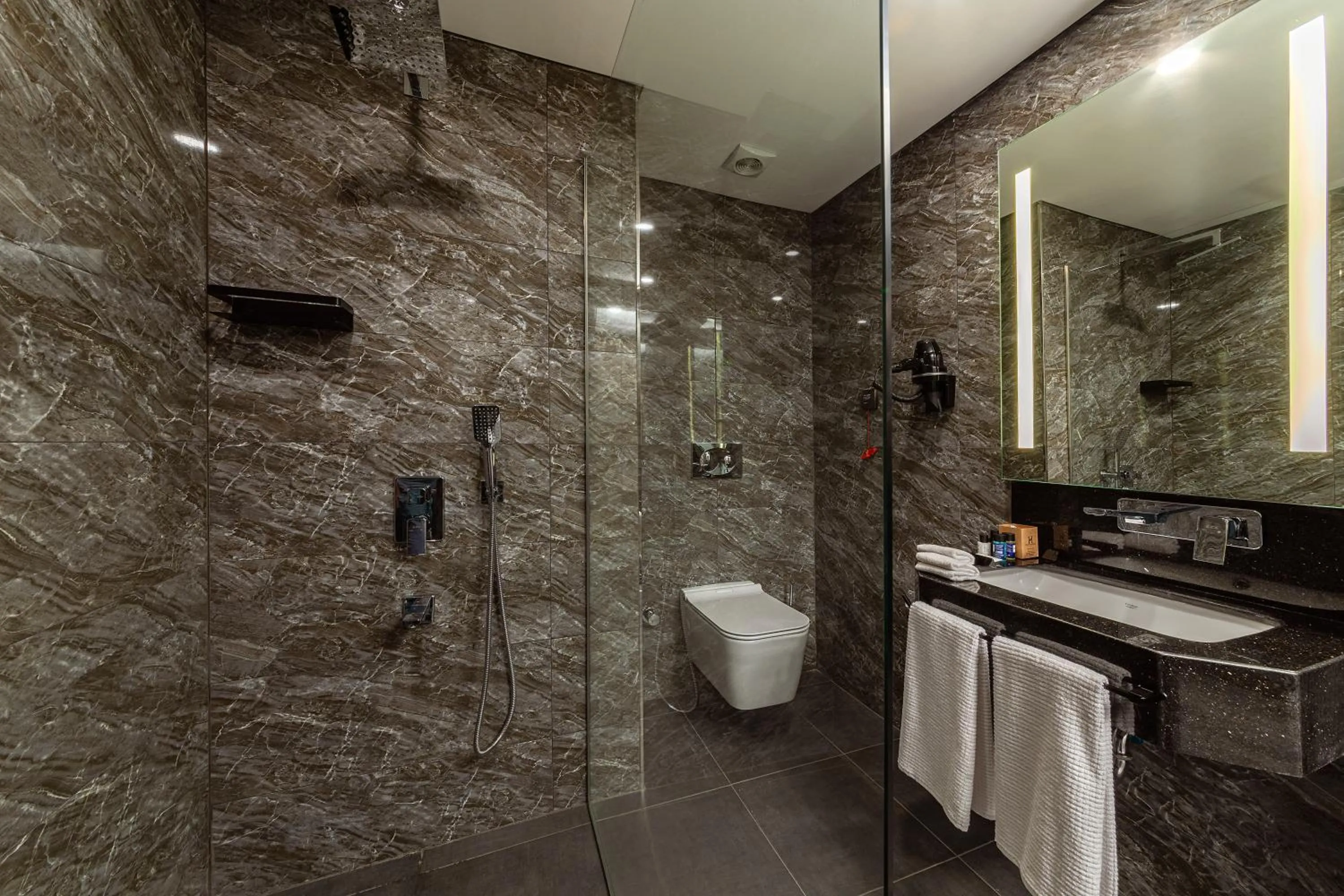 Bathroom in Demiray Hotel Old City