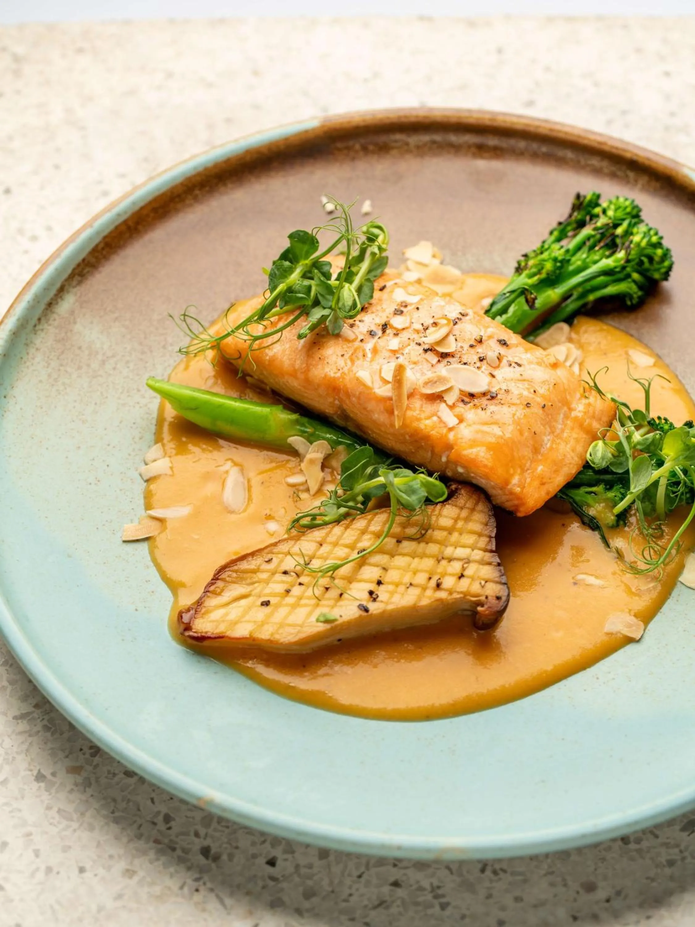 Restaurant/places to eat in Radisson Blu Sobieski