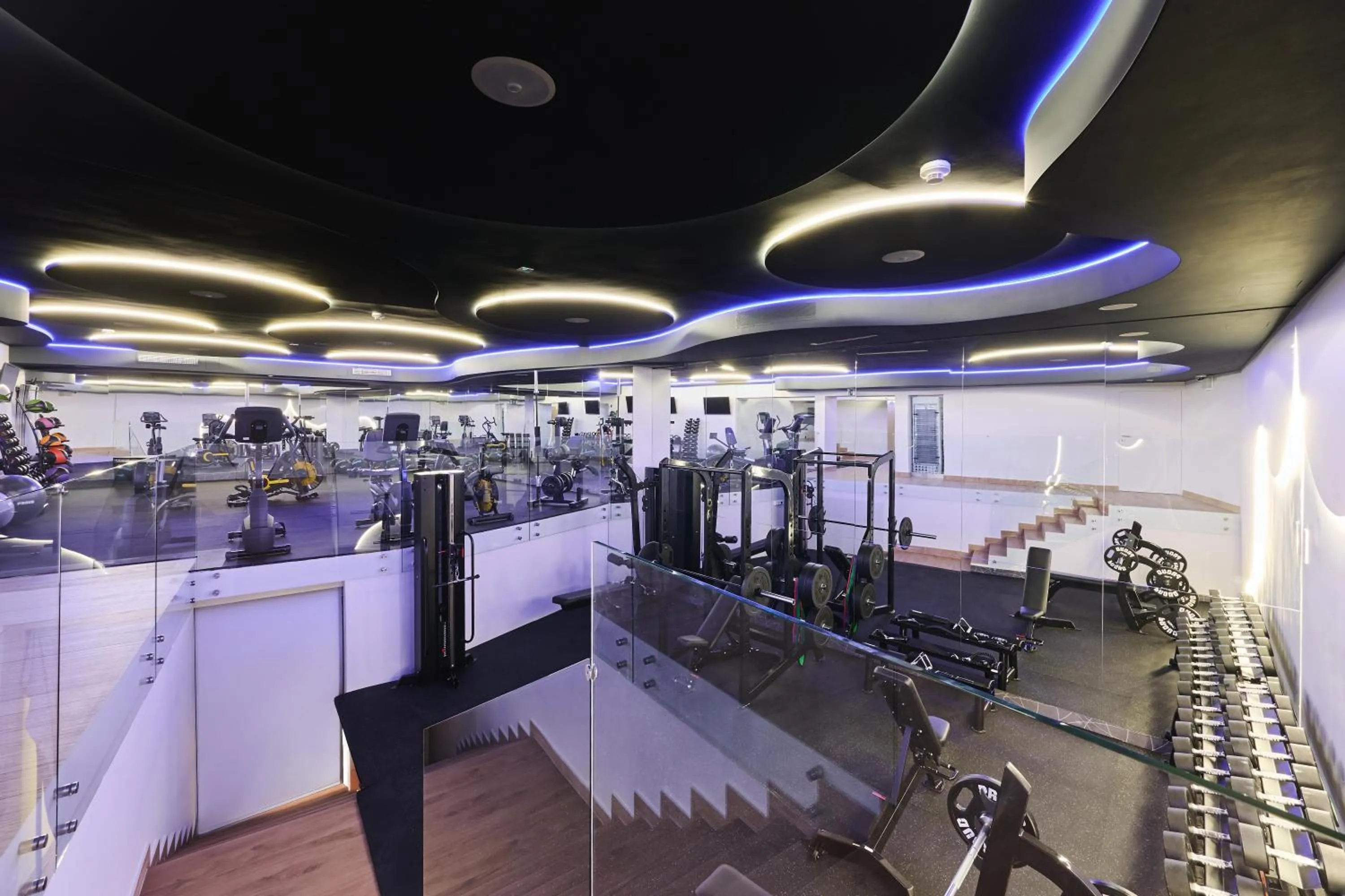 Fitness centre/facilities in Radisson Blu Sobieski