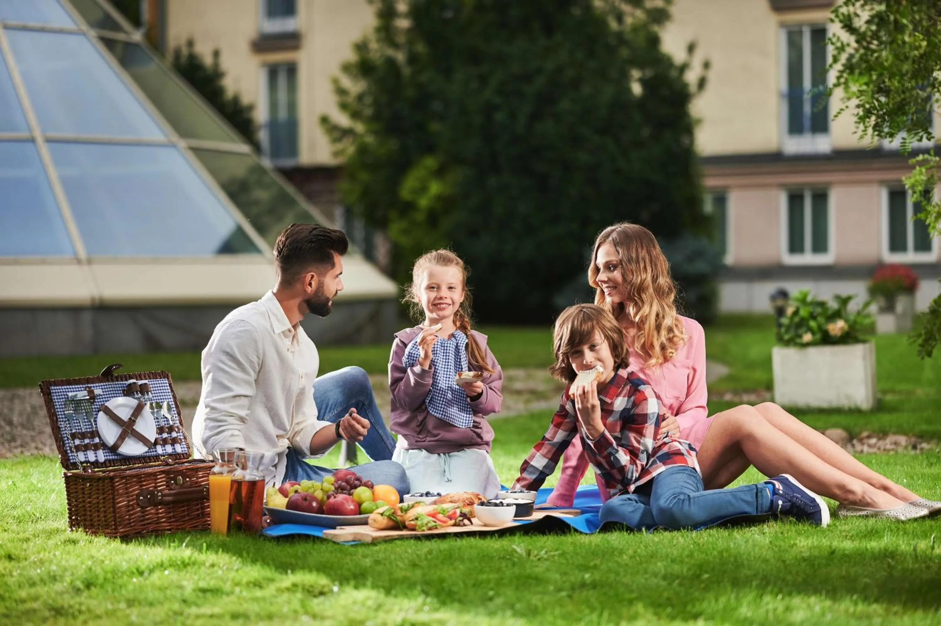 People in Radisson Blu Sobieski