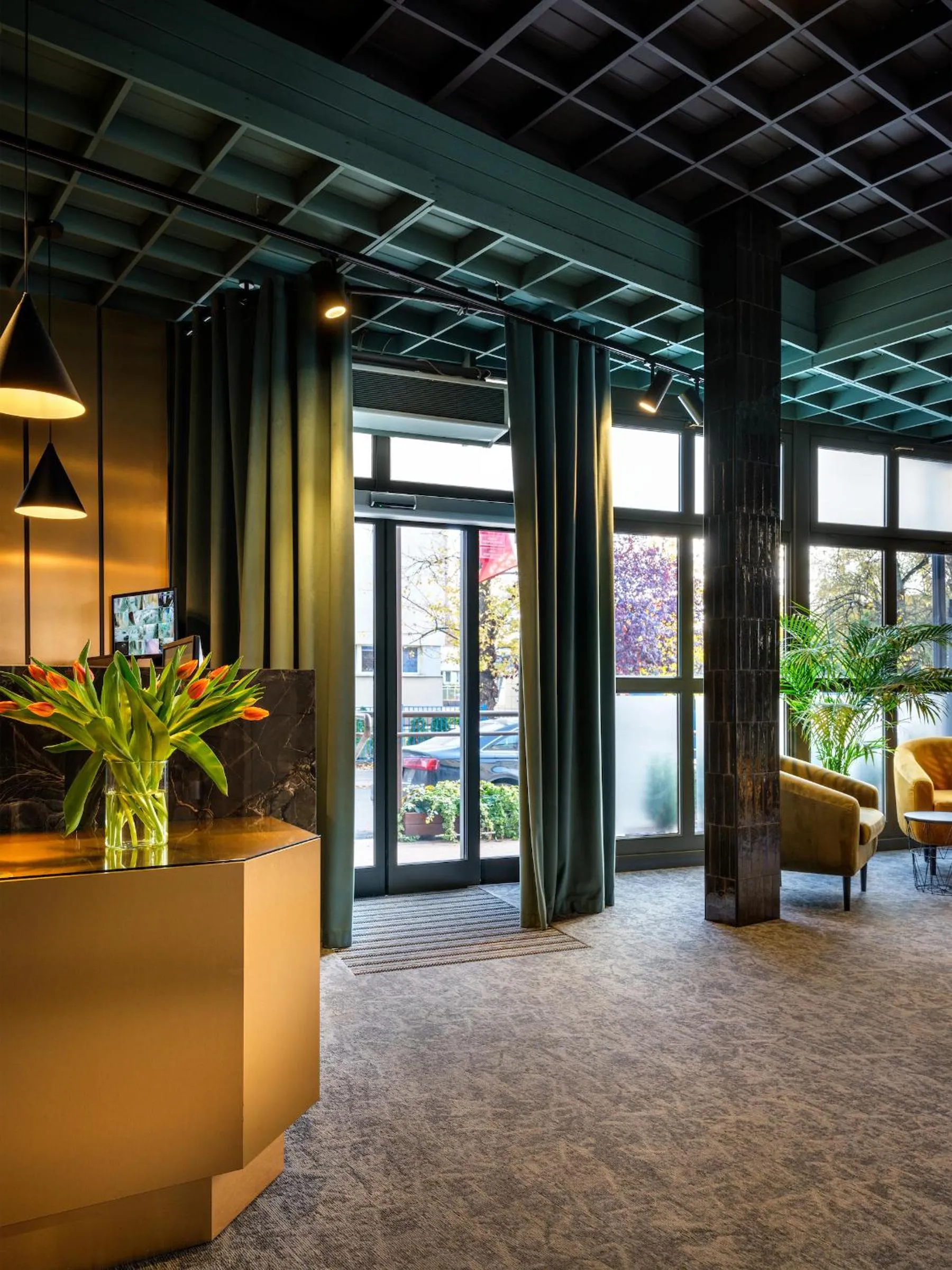 Facade/entrance in Hotel Batory