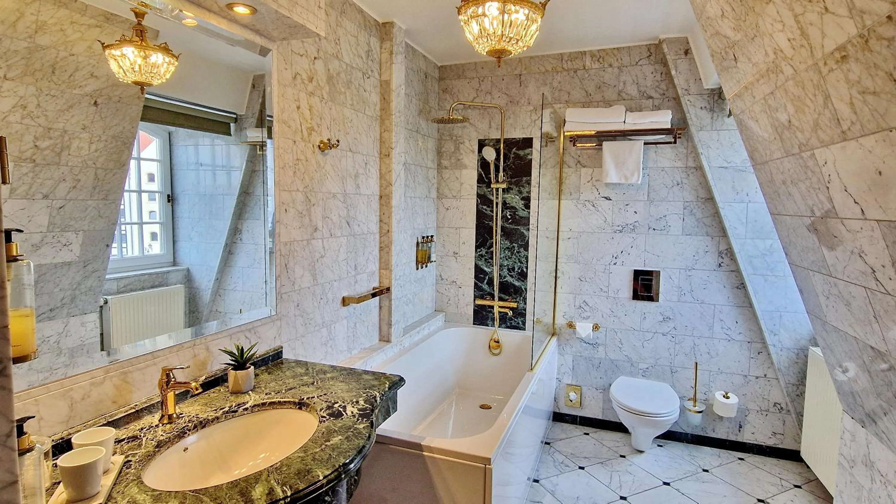 Bathroom in Podewils Old Town Gdansk