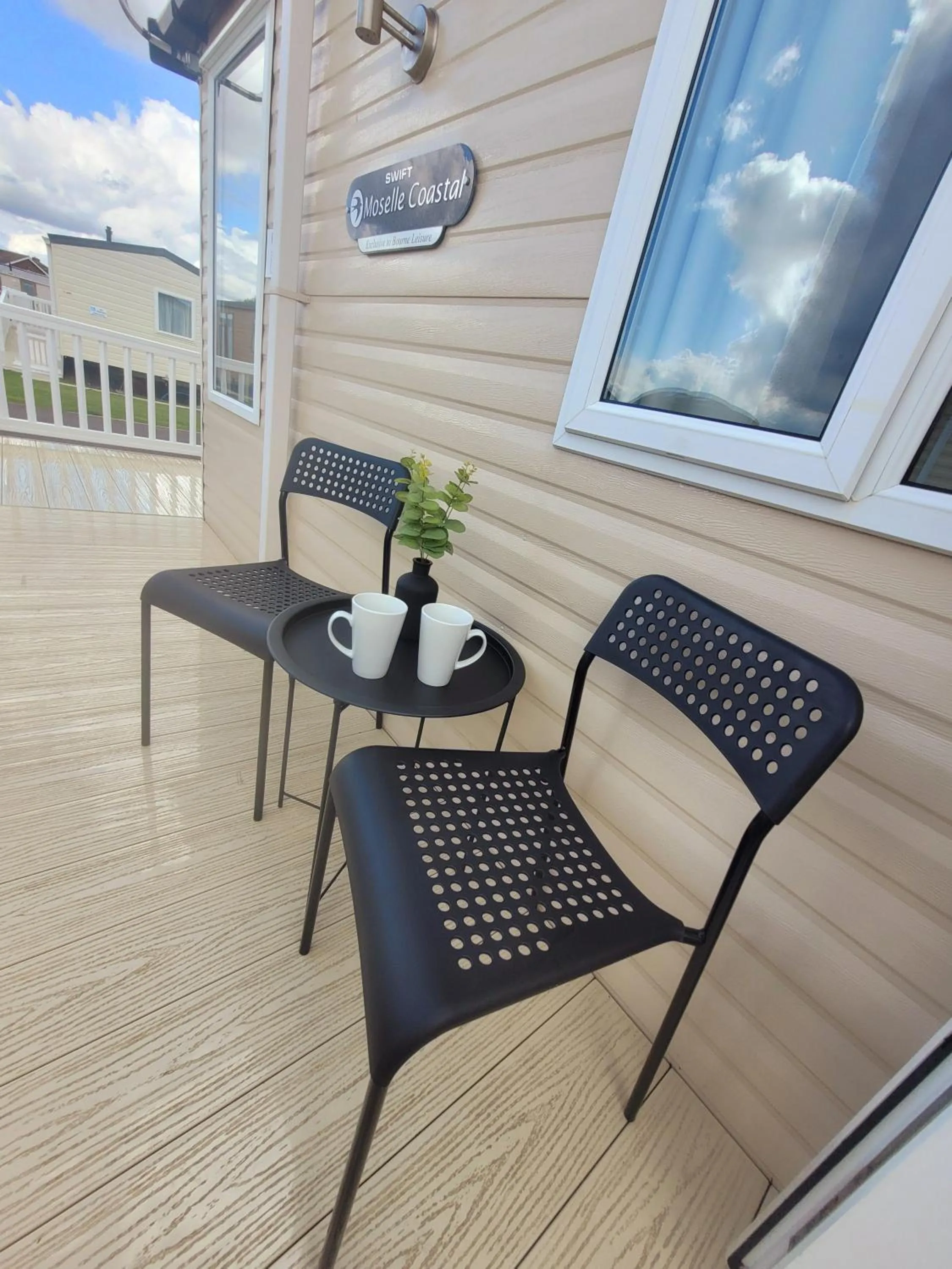 Golden Palm Getaway's PG143