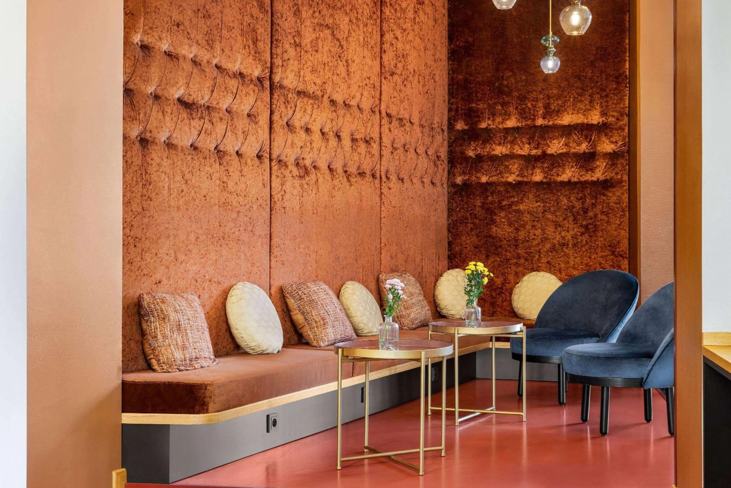 Lounge or bar in Vienna House Easy by Wyndham Cracow