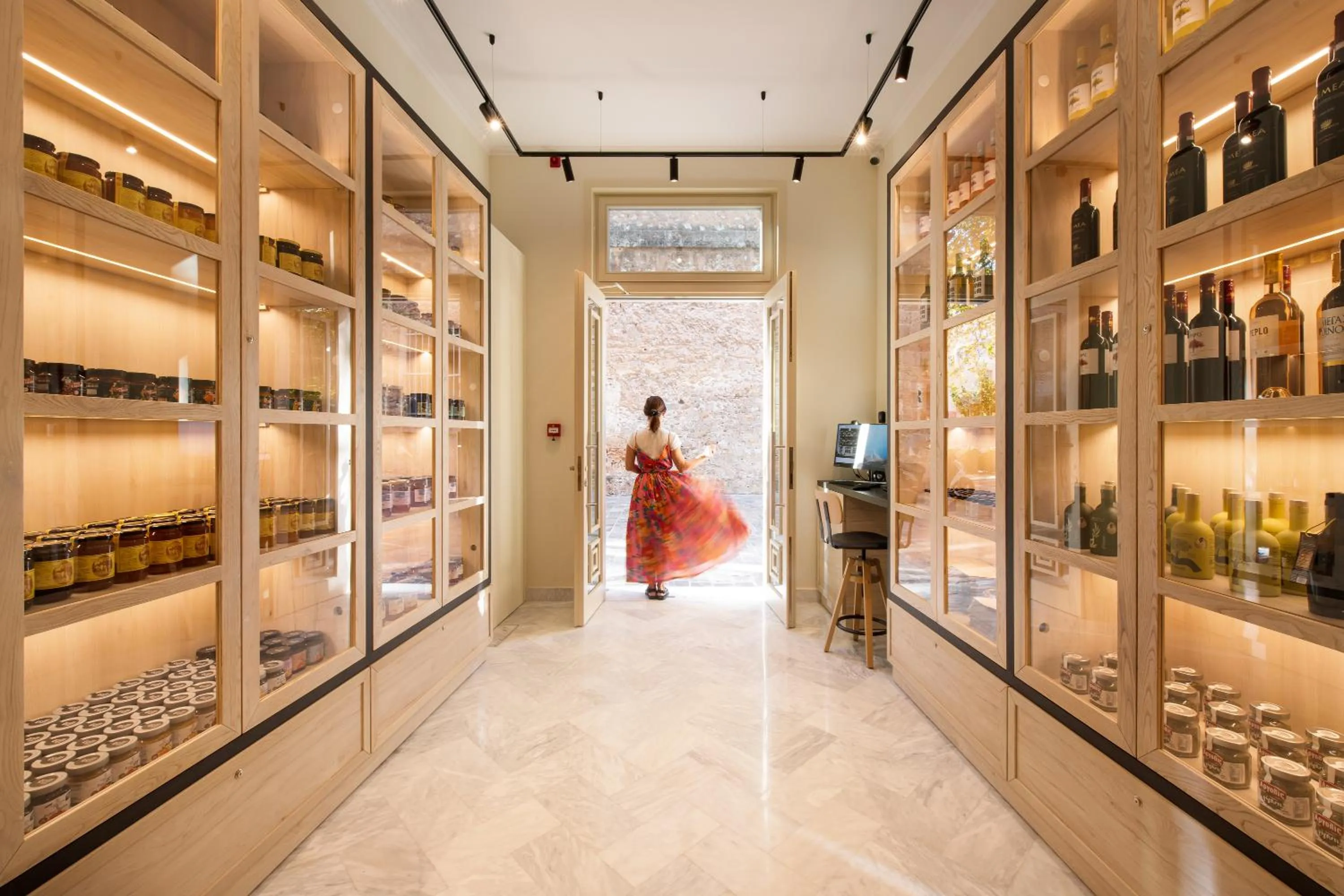 People in Epoch House & The Orange Shop - Adults Only