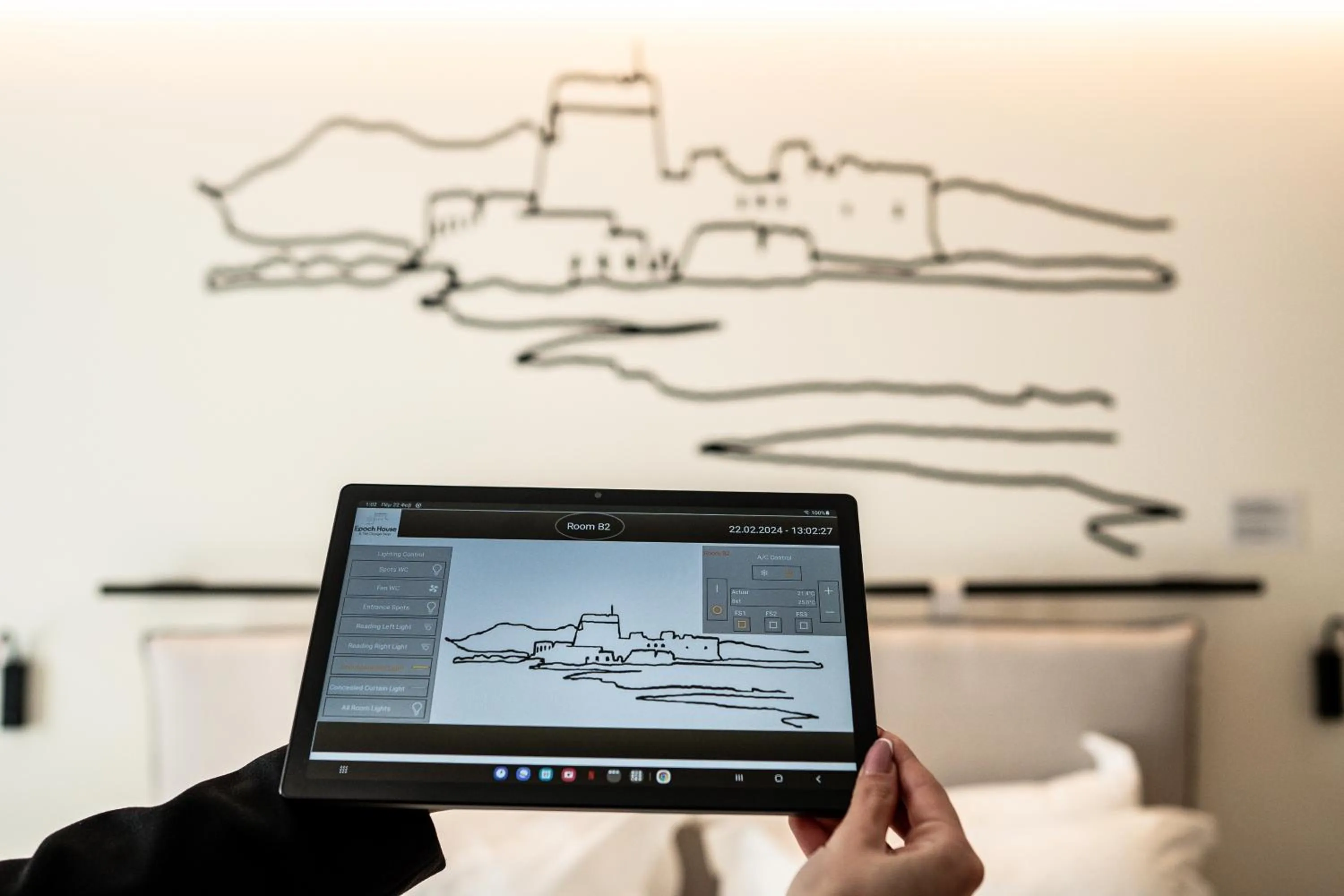 TV and multimedia in Epoch House & The Orange Shop - Adults Only