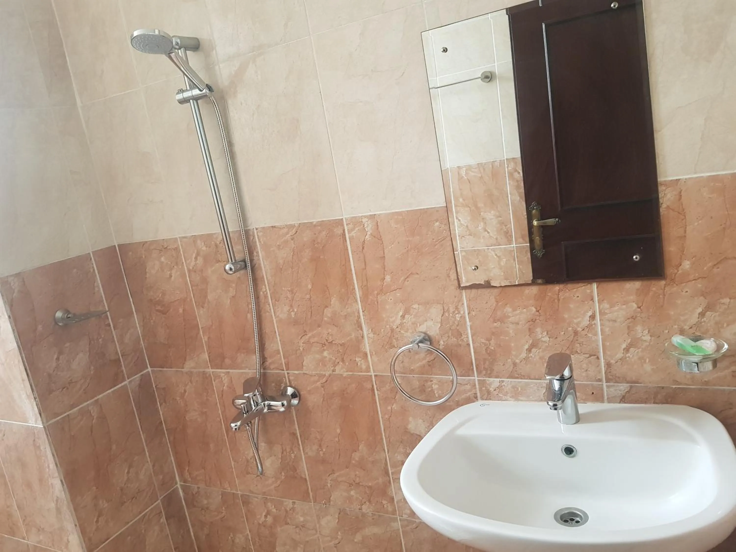 Today House Suites 2