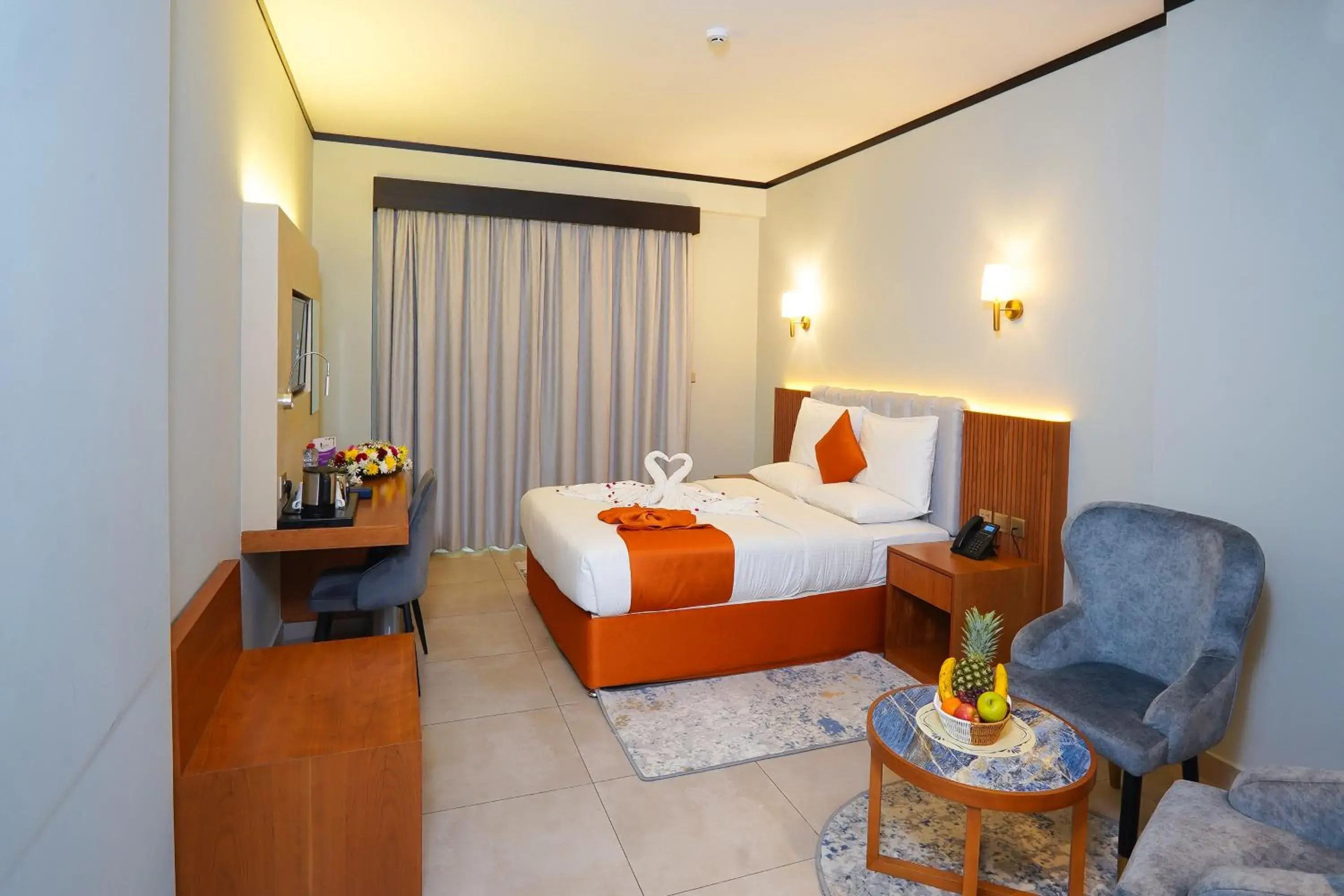 Bedroom, Bed in Concorde Palace Hotel Bedroom, Bed in Concorde Palace Hotel