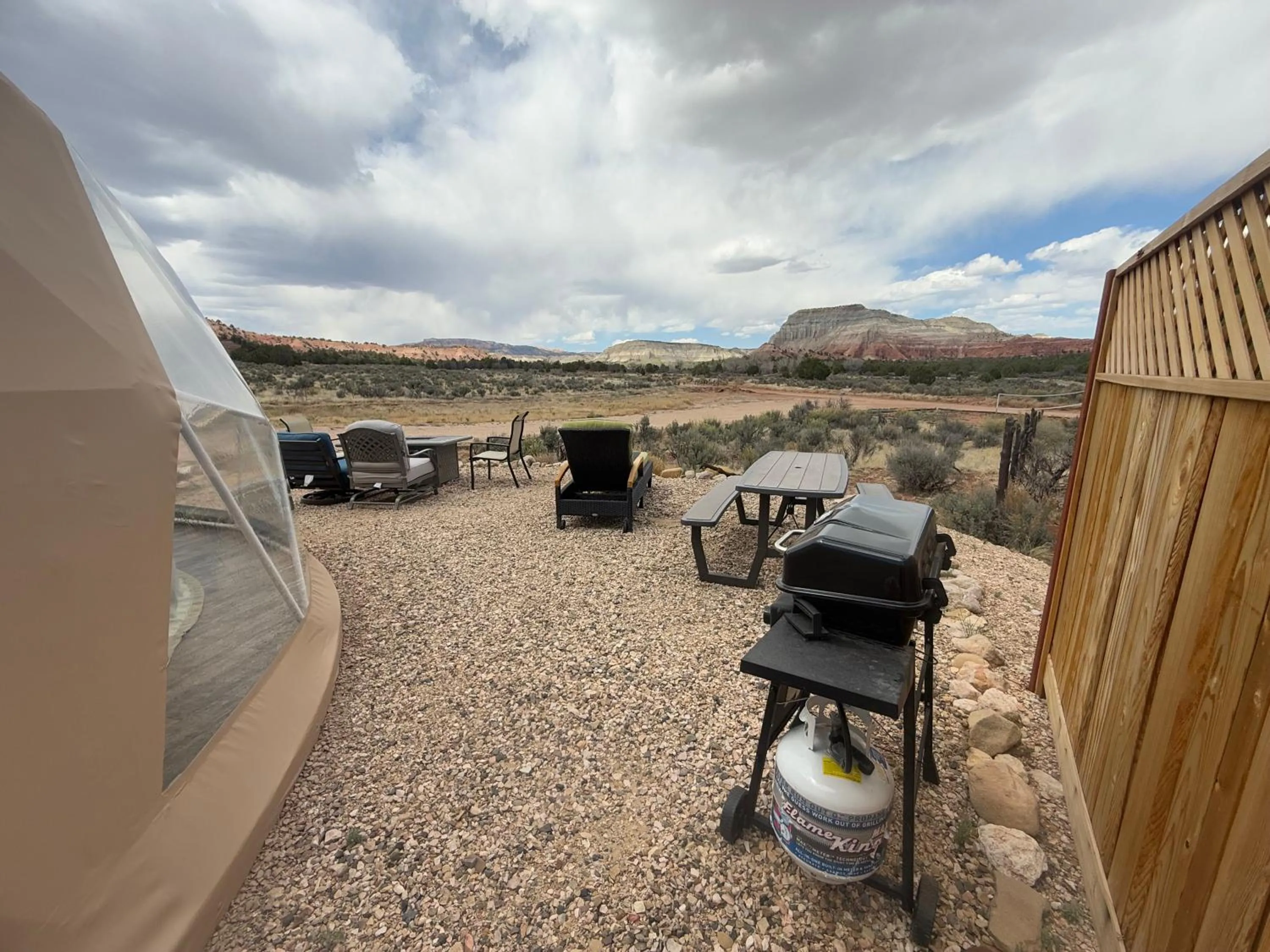 Patio in Bryce Glamp And Camp