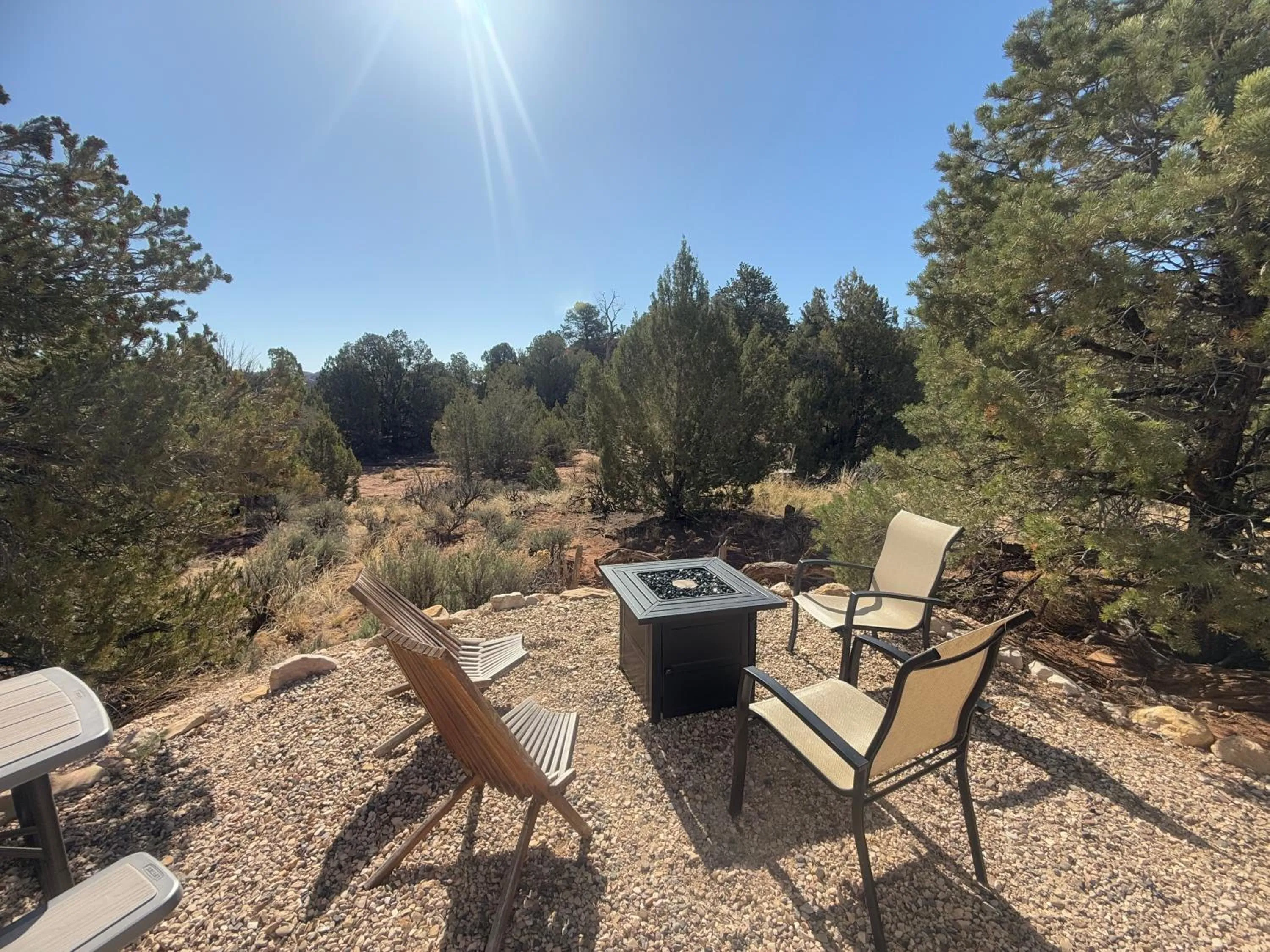 Patio in Bryce Glamp And Camp