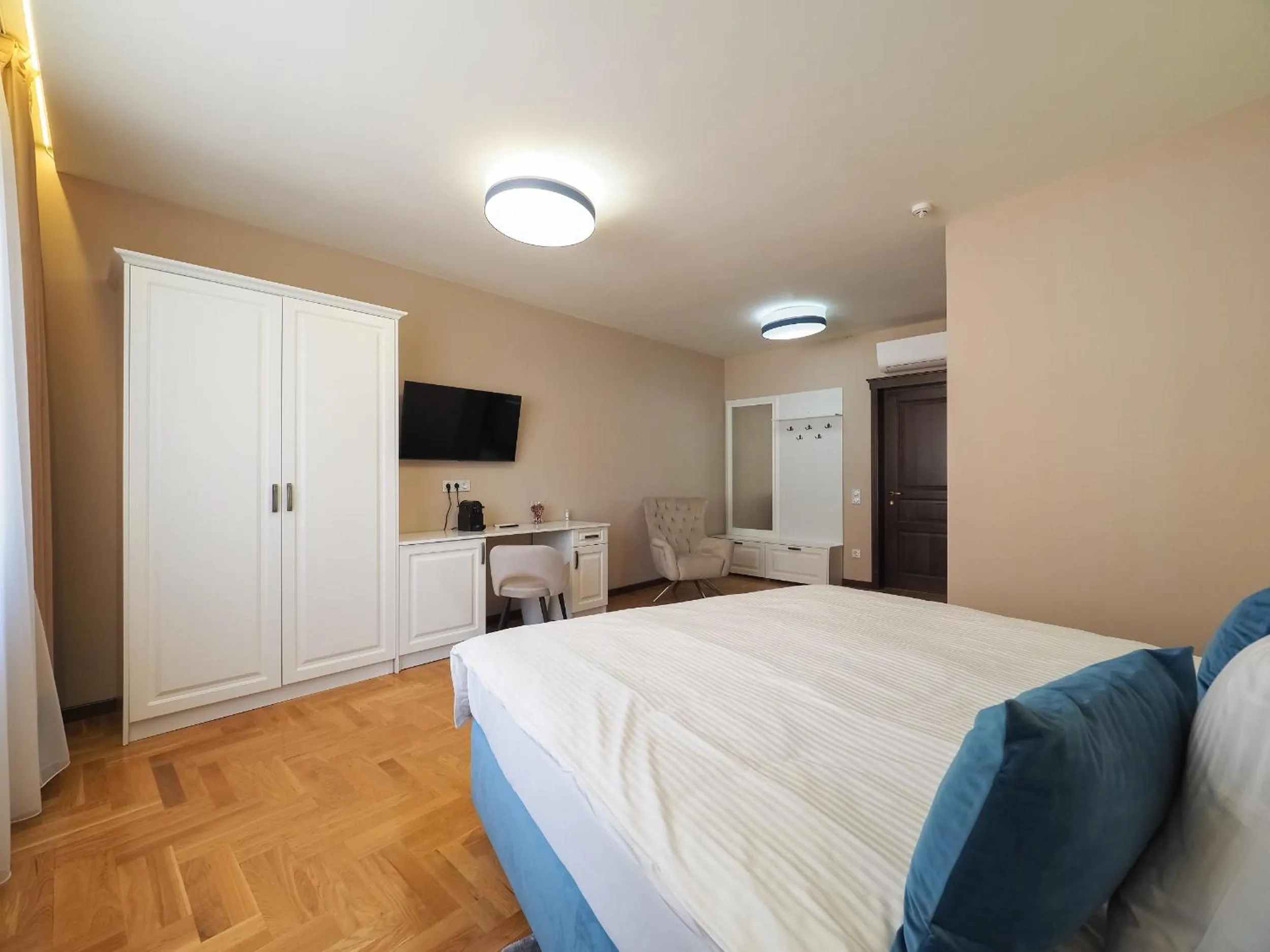 Bed in Boutique Central