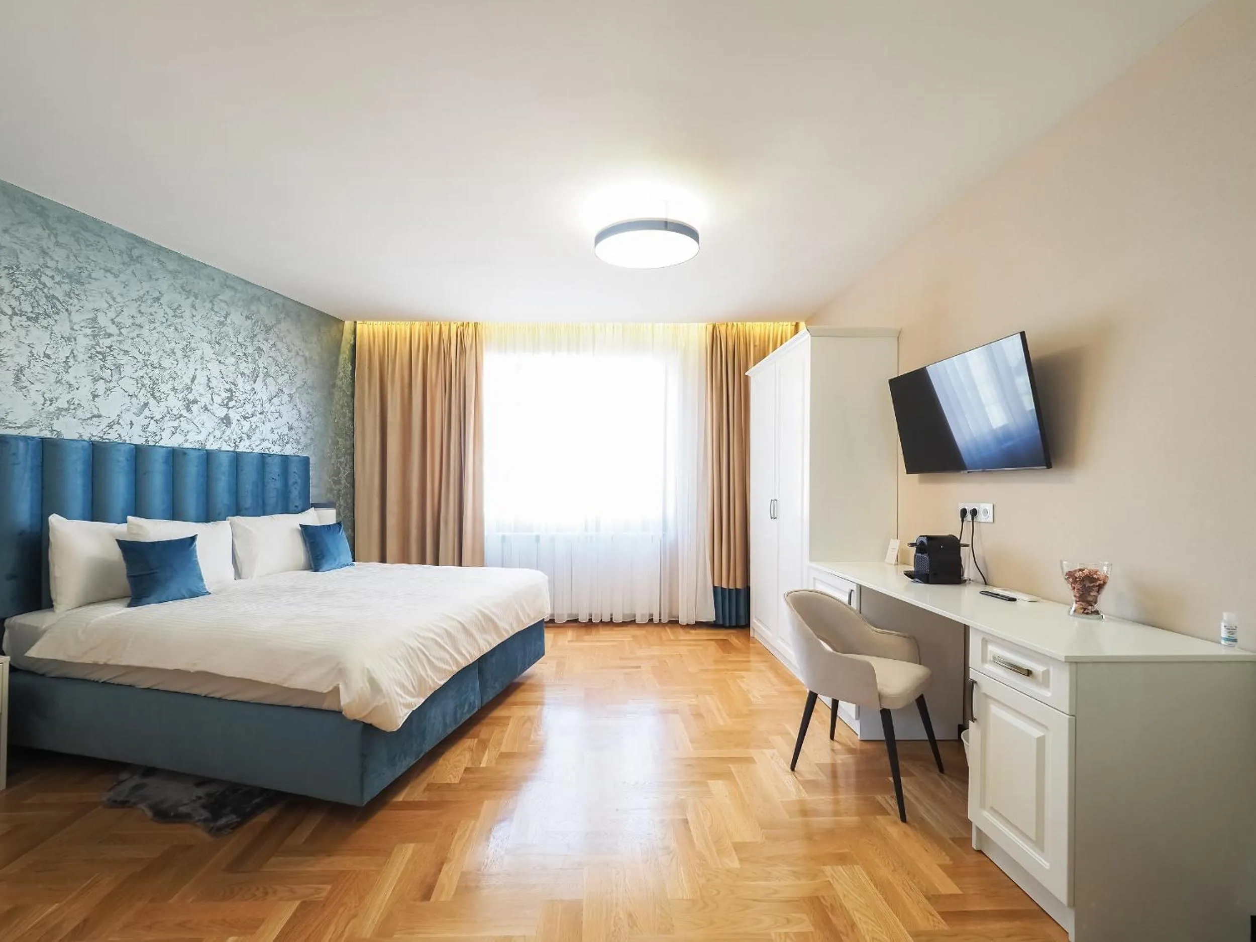 Bed in Boutique Central