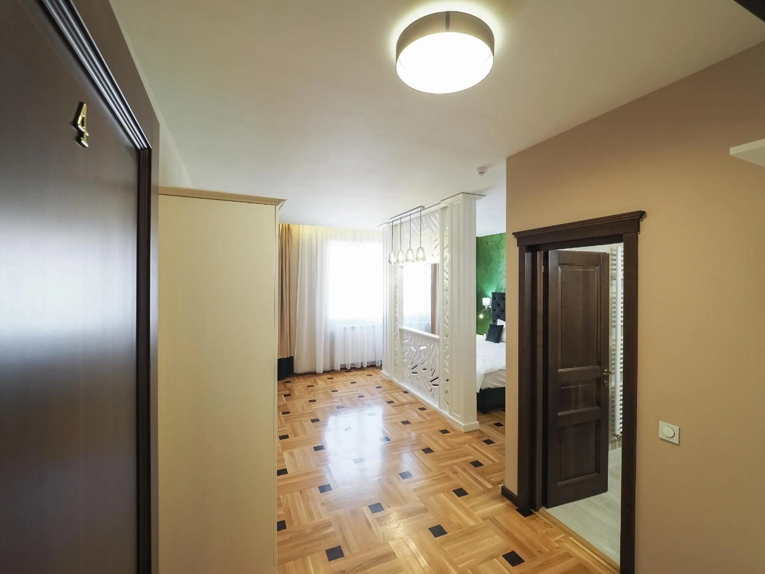 wardrobe in Boutique Central