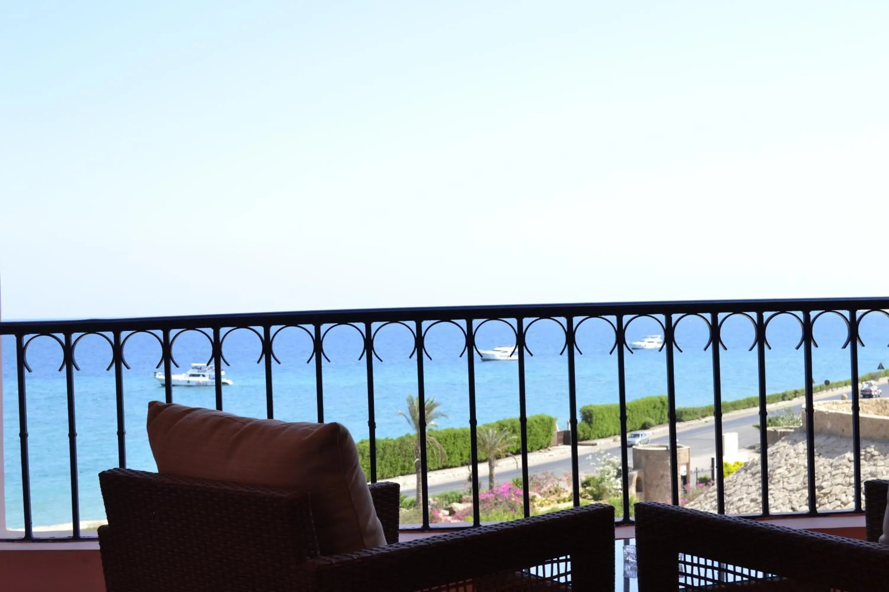 Superior Double or Twin Room with Sea View in La Siesta Hotel Al Sokhna Superior Double or Twin Room with Sea View in La Siesta Hotel Al Sokhna