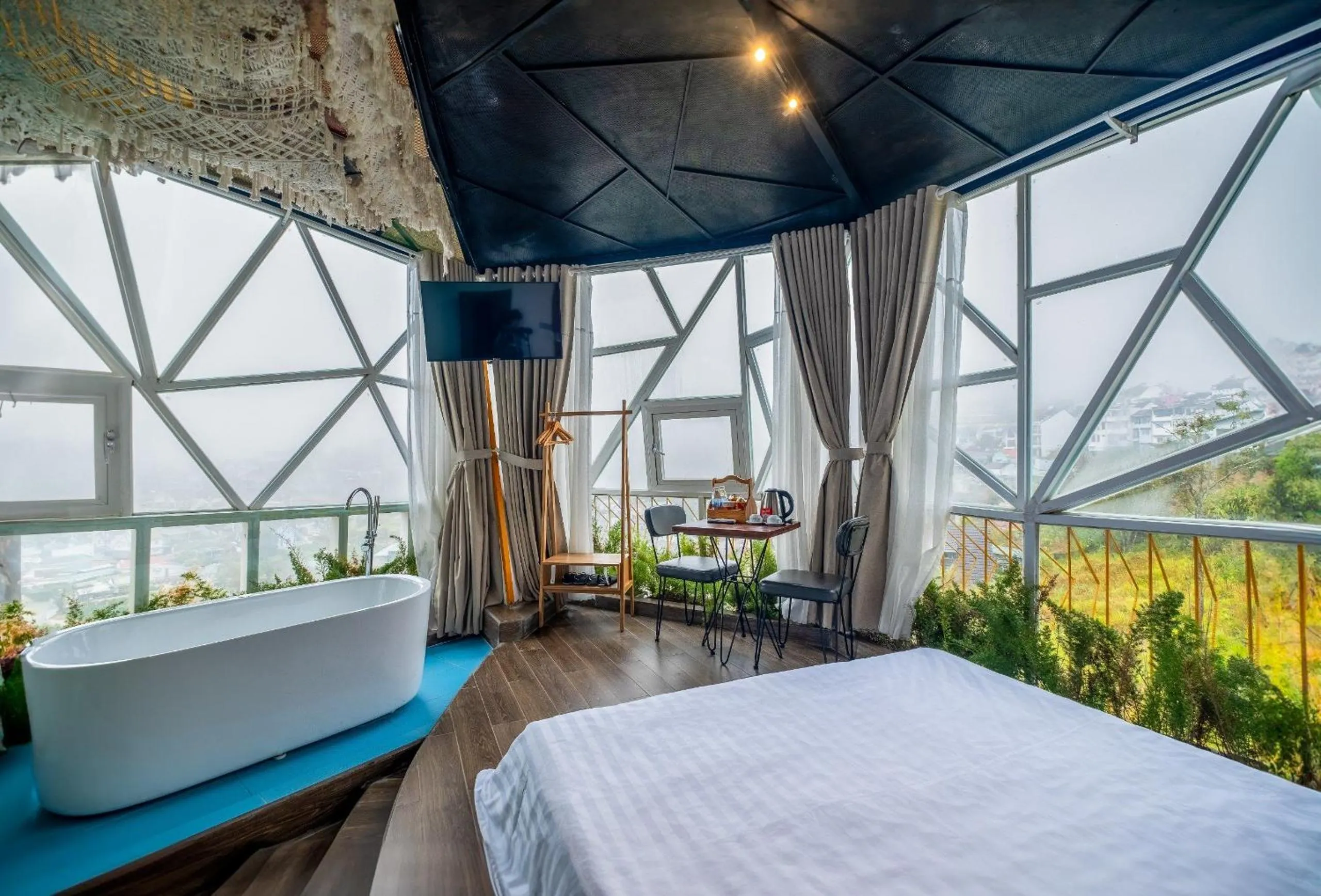 Bedroom, Bed in Orimi Cafe & Homies Dalat