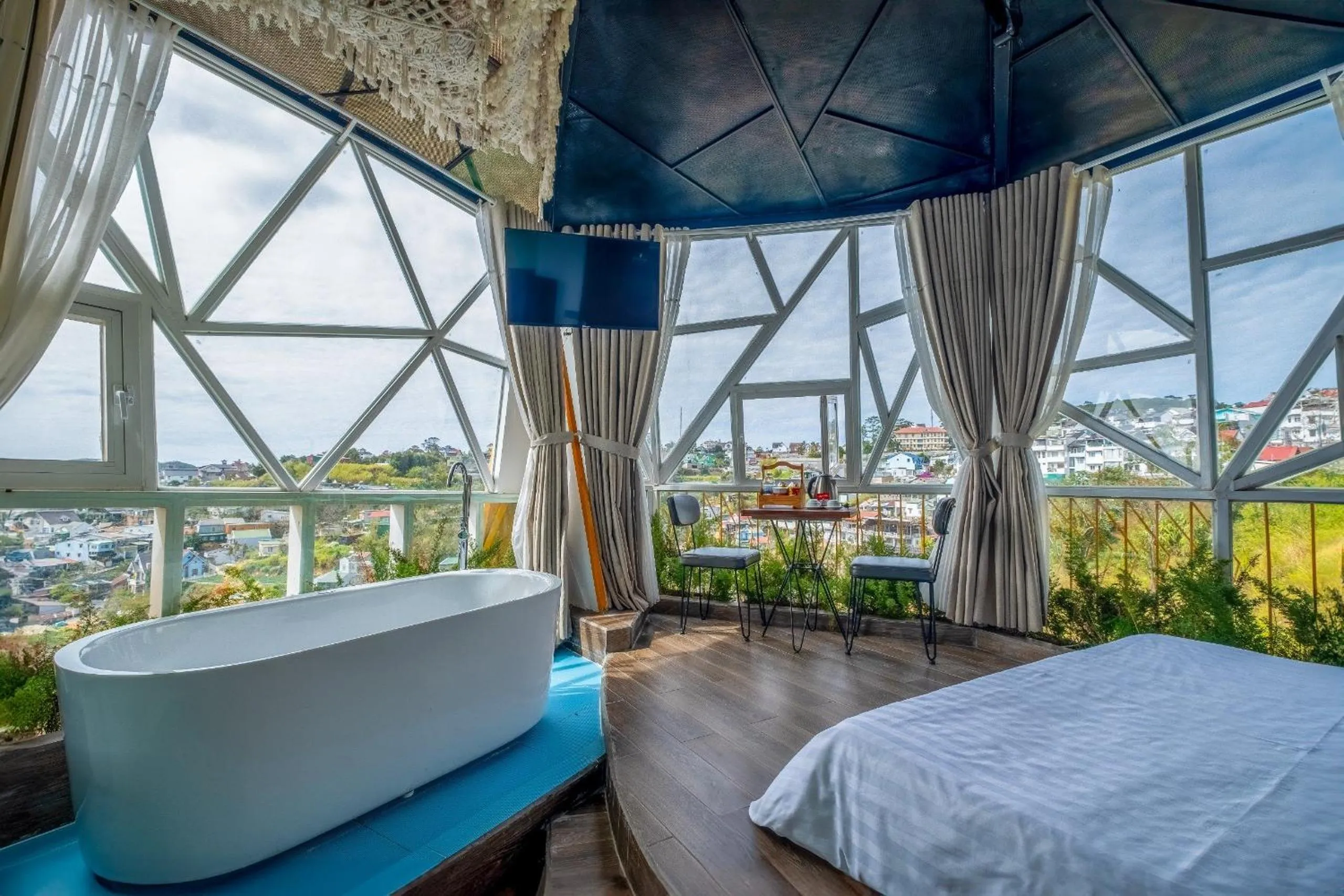 Bedroom, Bed in Orimi Cafe & Homies Dalat