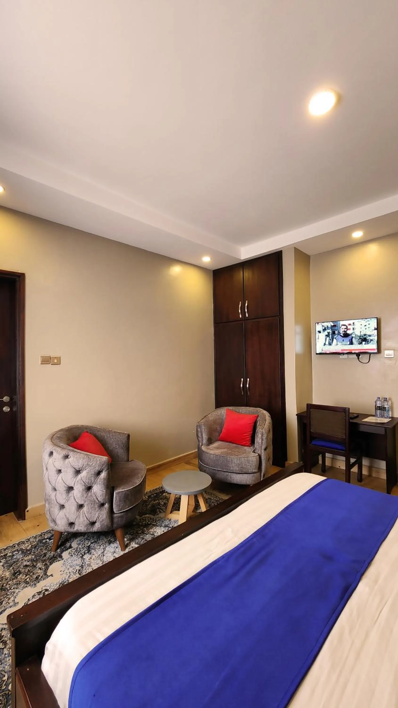 TV and multimedia, Bed in Golden Castle Hotel Hoima