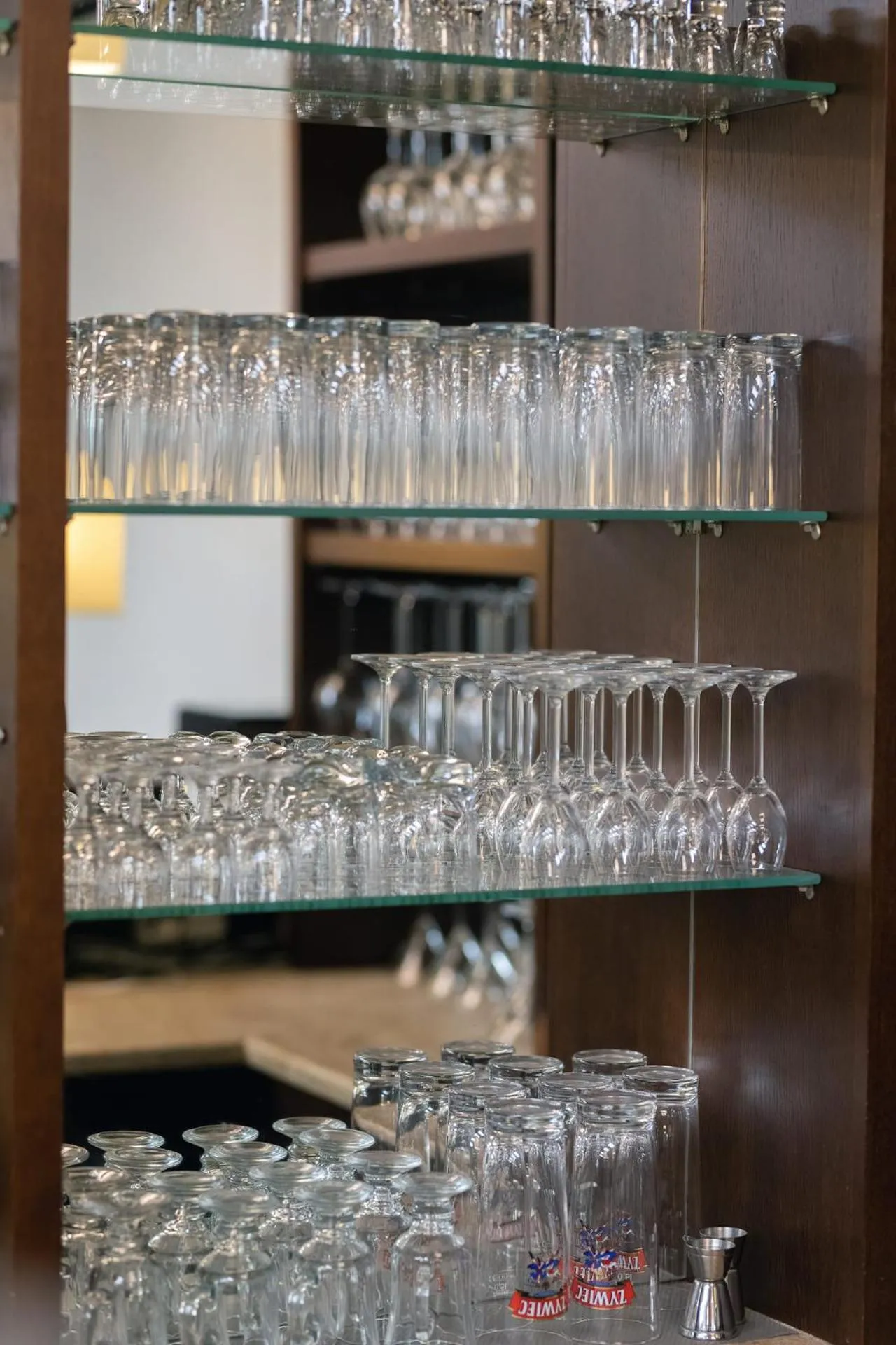 Restaurant/places to eat in Villa Angela