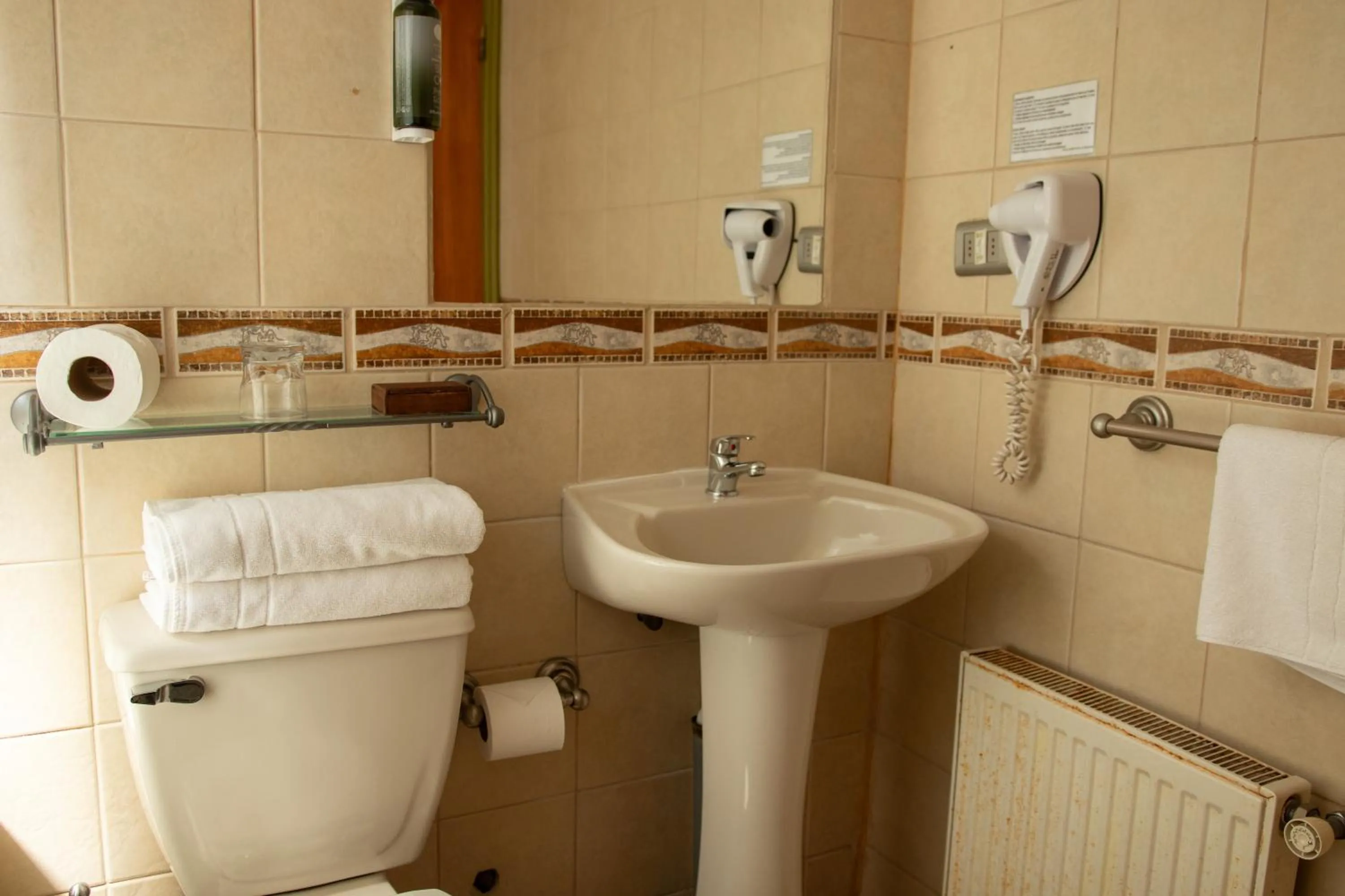 Bathroom in Hotel Di Torlaschi