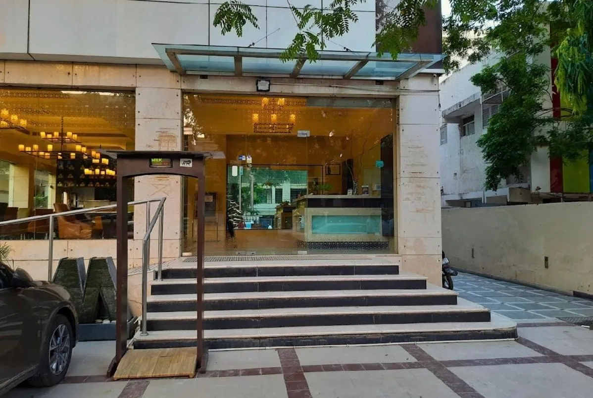 Madhuban Hotel , New delhi