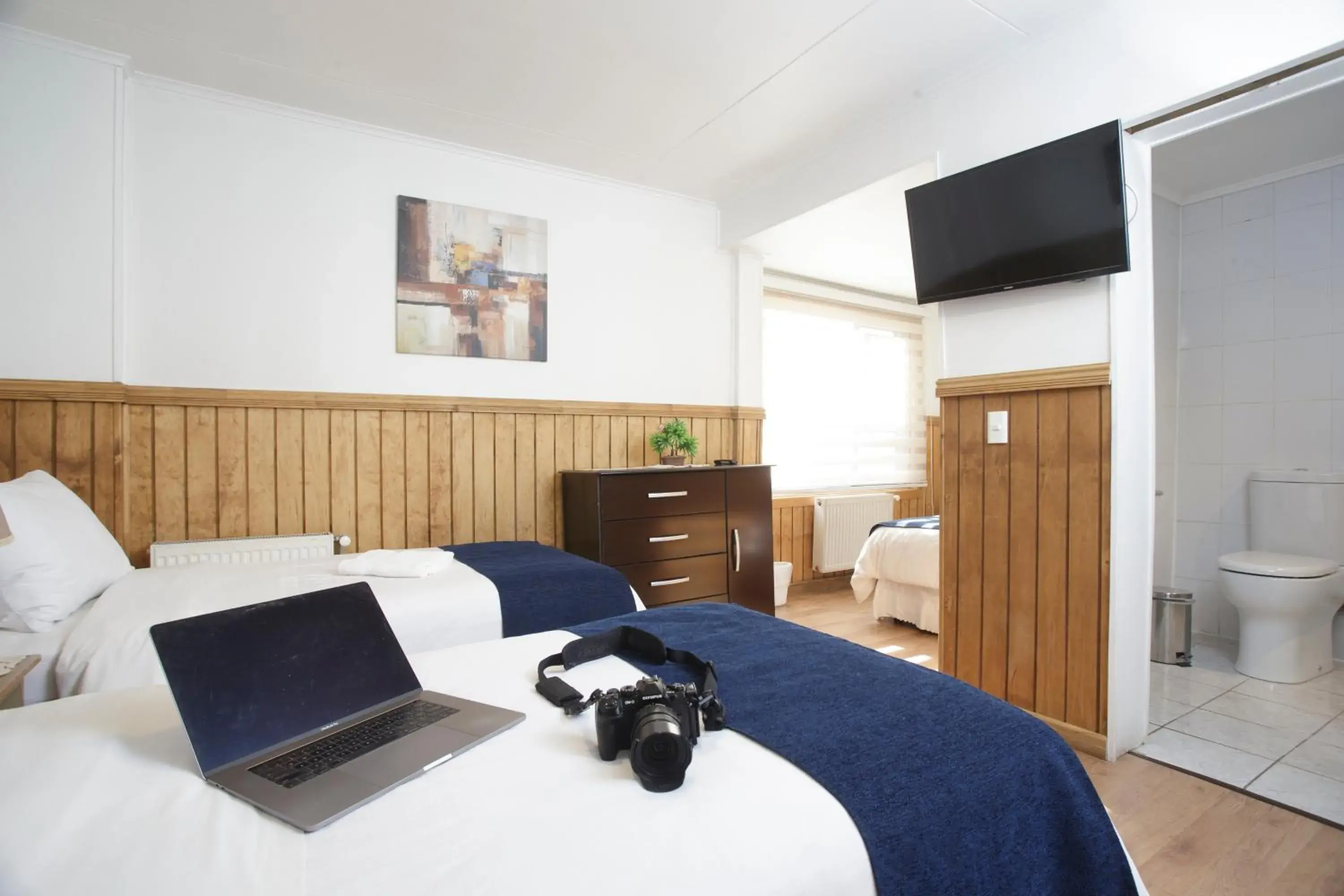 Standard Triple Room in Hostal Hielo Sur Standard Triple Room in Hostal Hielo Sur
