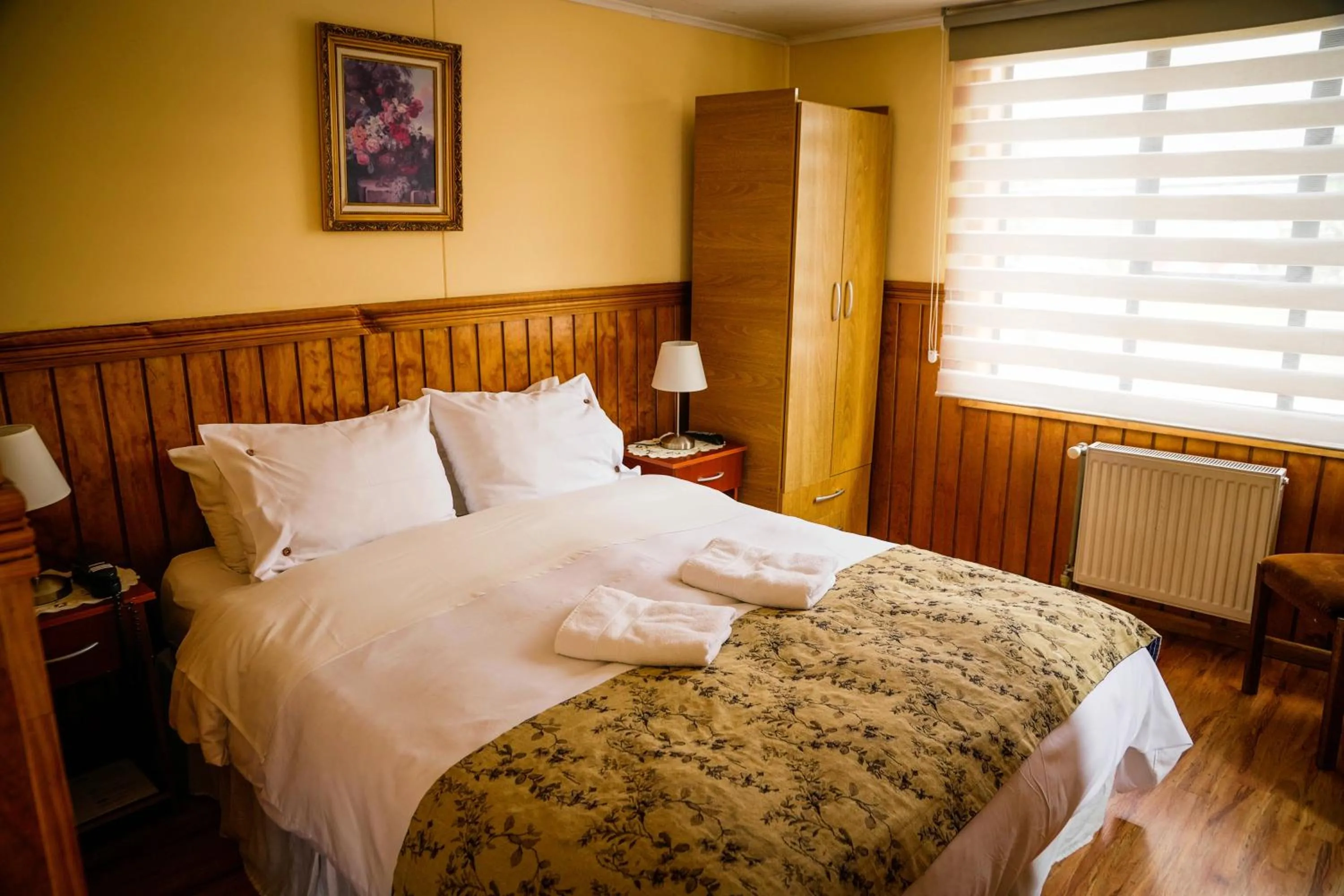 Bed in Hostal Hielo Sur