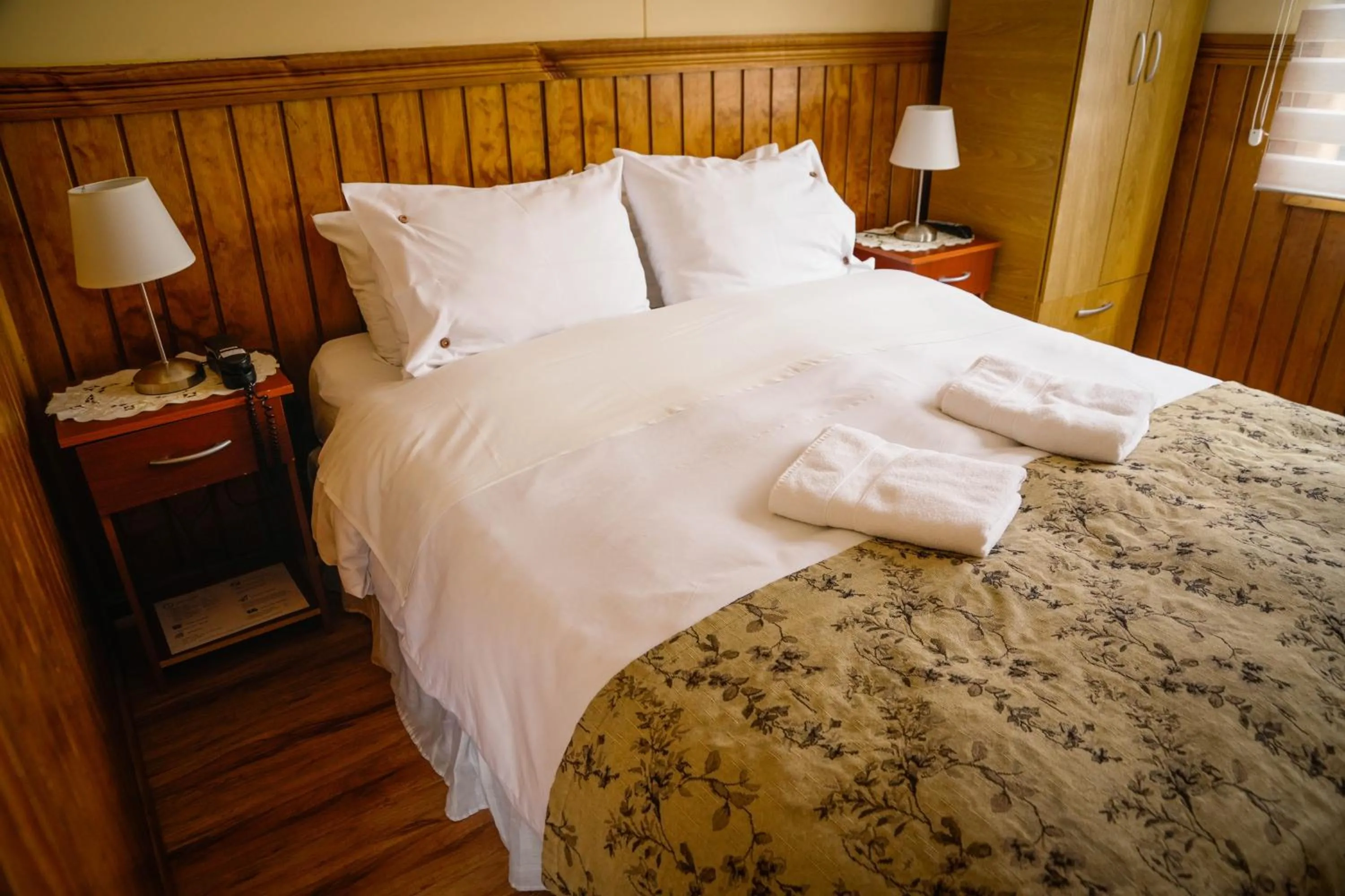 Bed in Hostal Hielo Sur