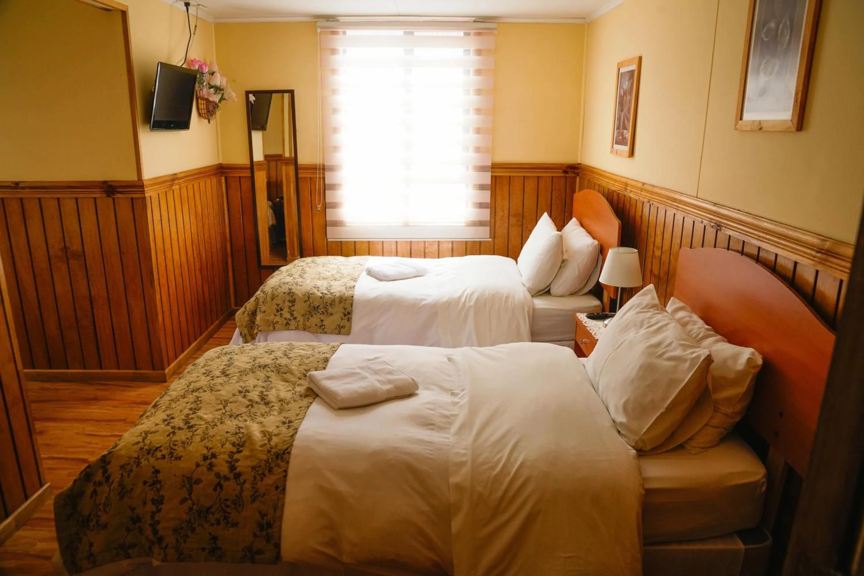 Bed in Hostal Hielo Sur