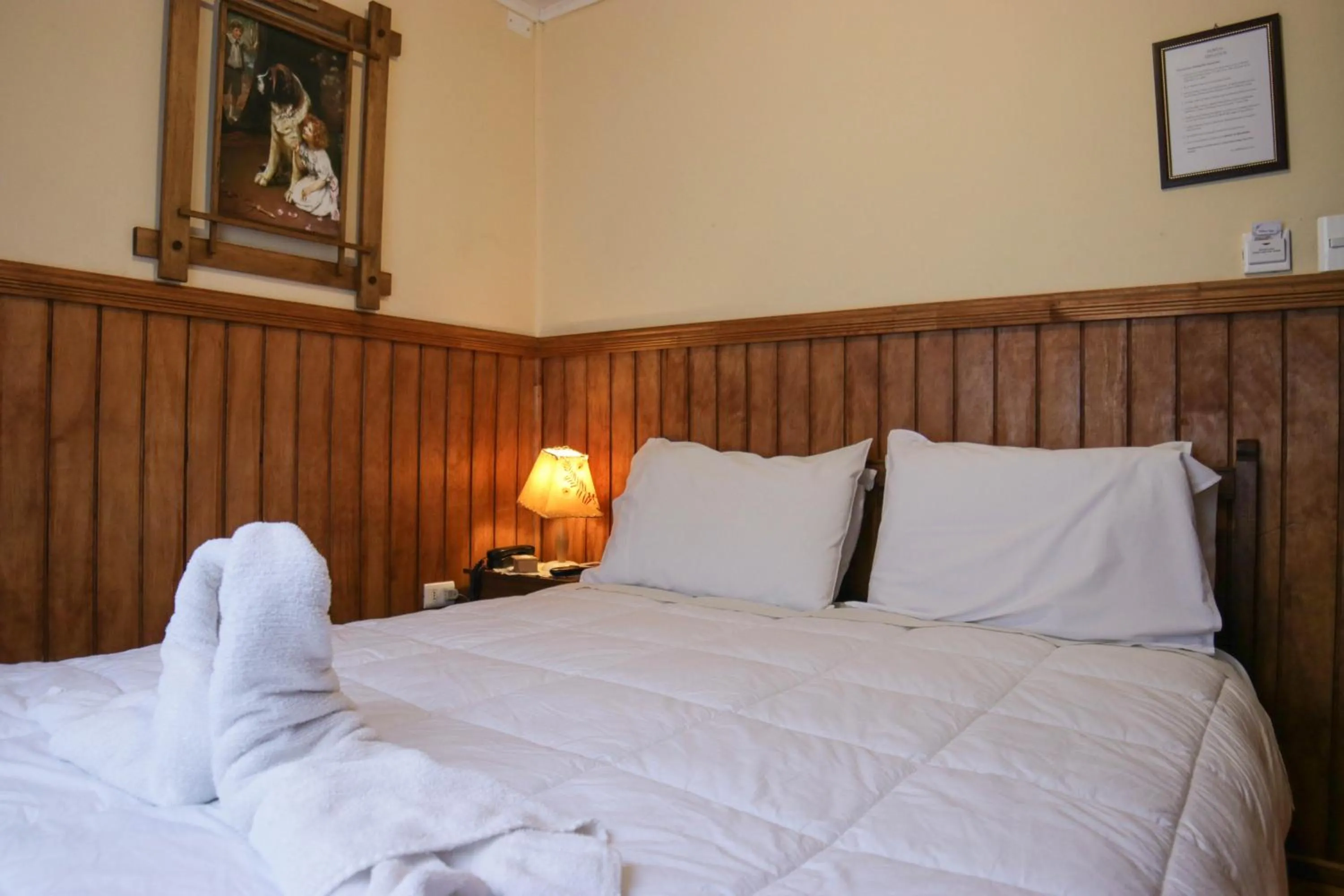 Bedroom, Bed in Hostal Hielo Sur