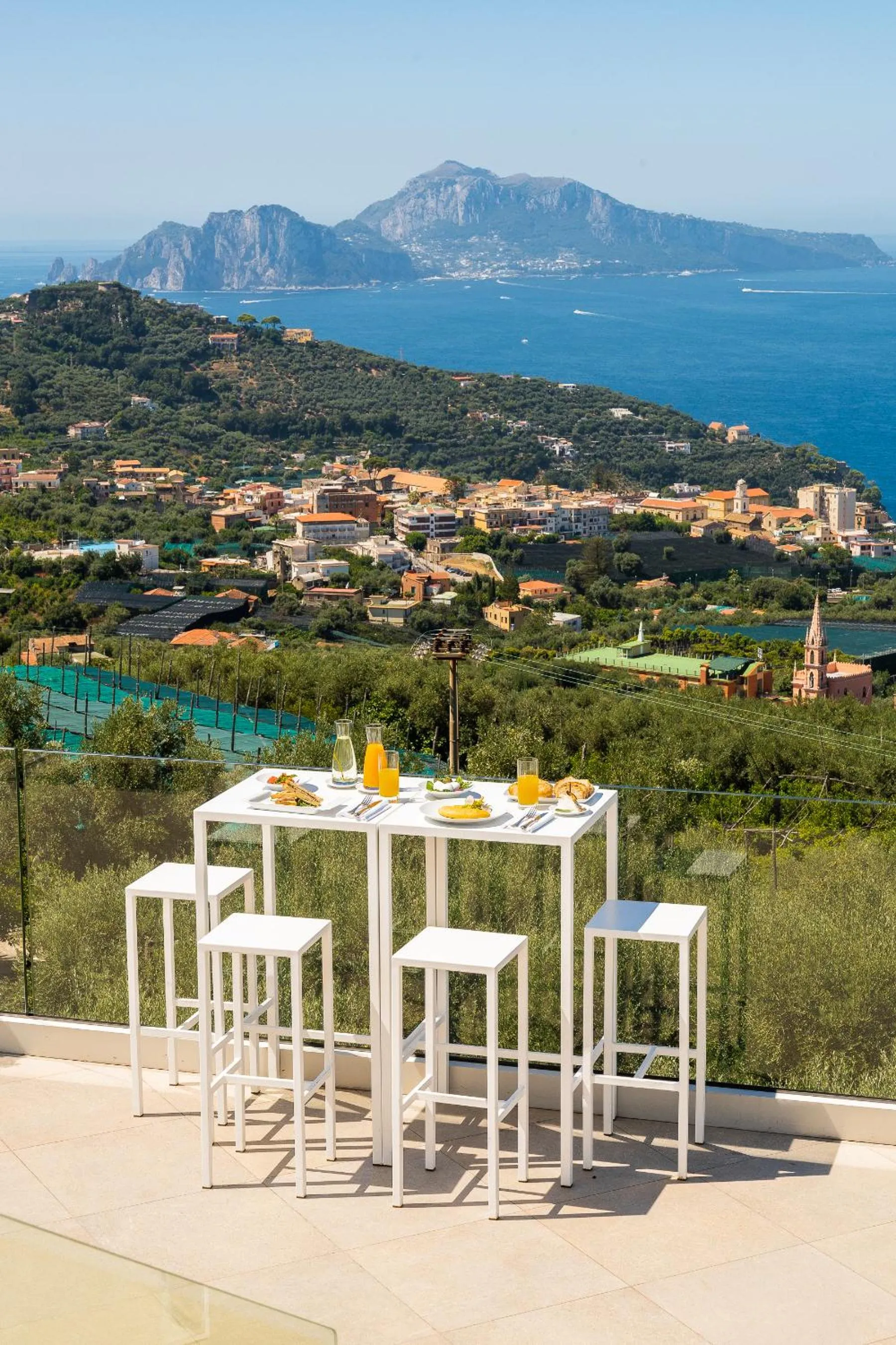 Continental breakfast in Villa Eliana