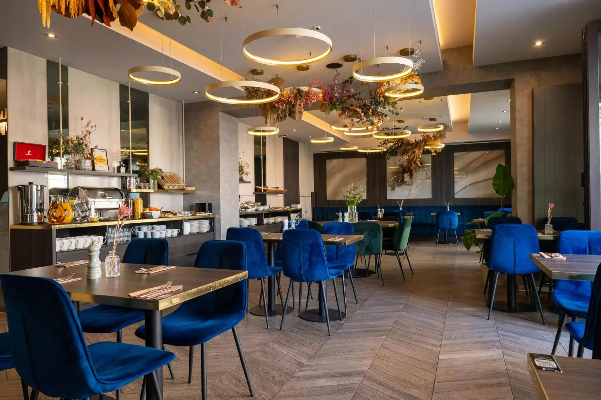 Restaurant/places to eat in Hotel Atrium Restaurant/places to eat in Hotel Atrium