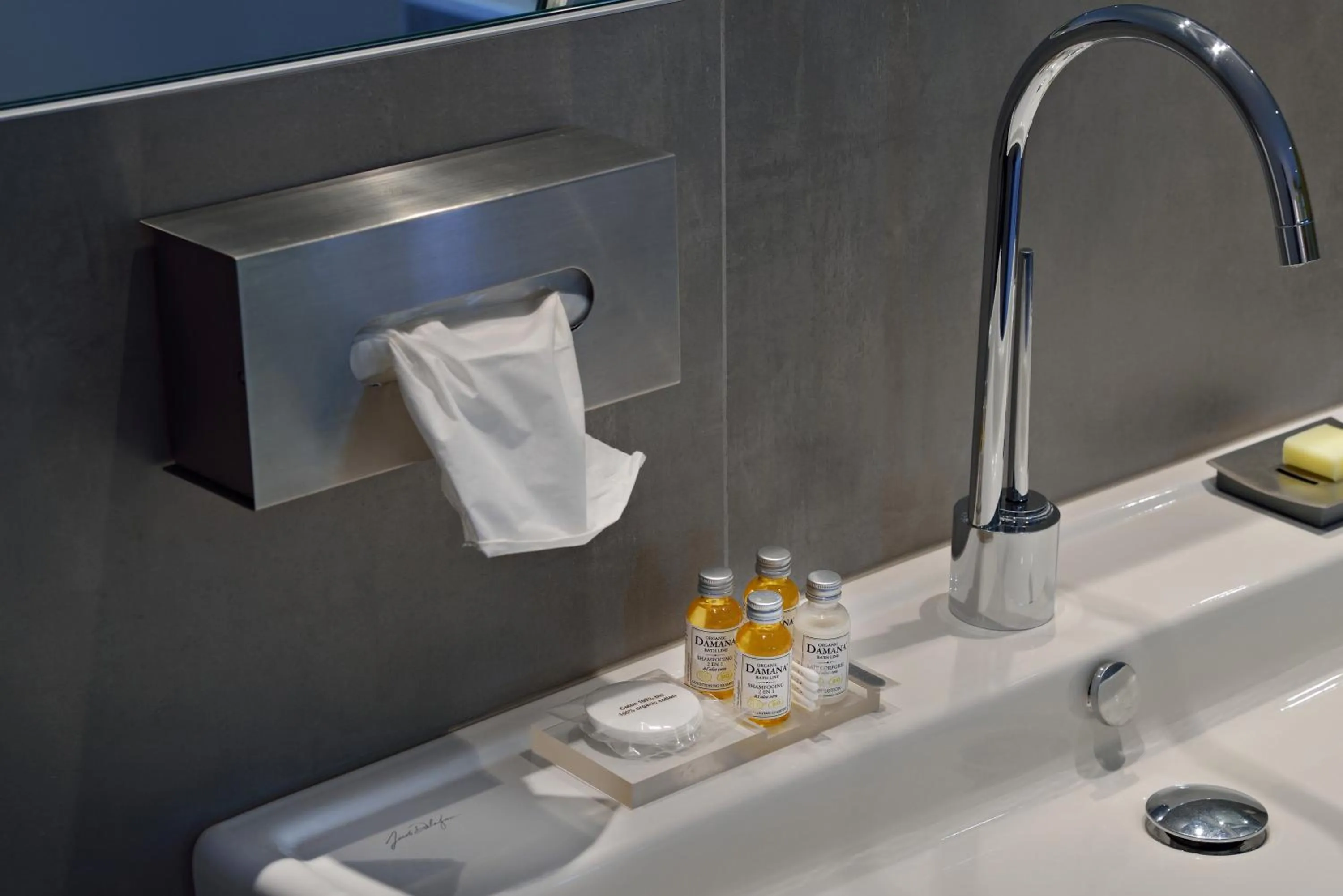 Bathroom in Cottage 1956 - Maison d'hôtes