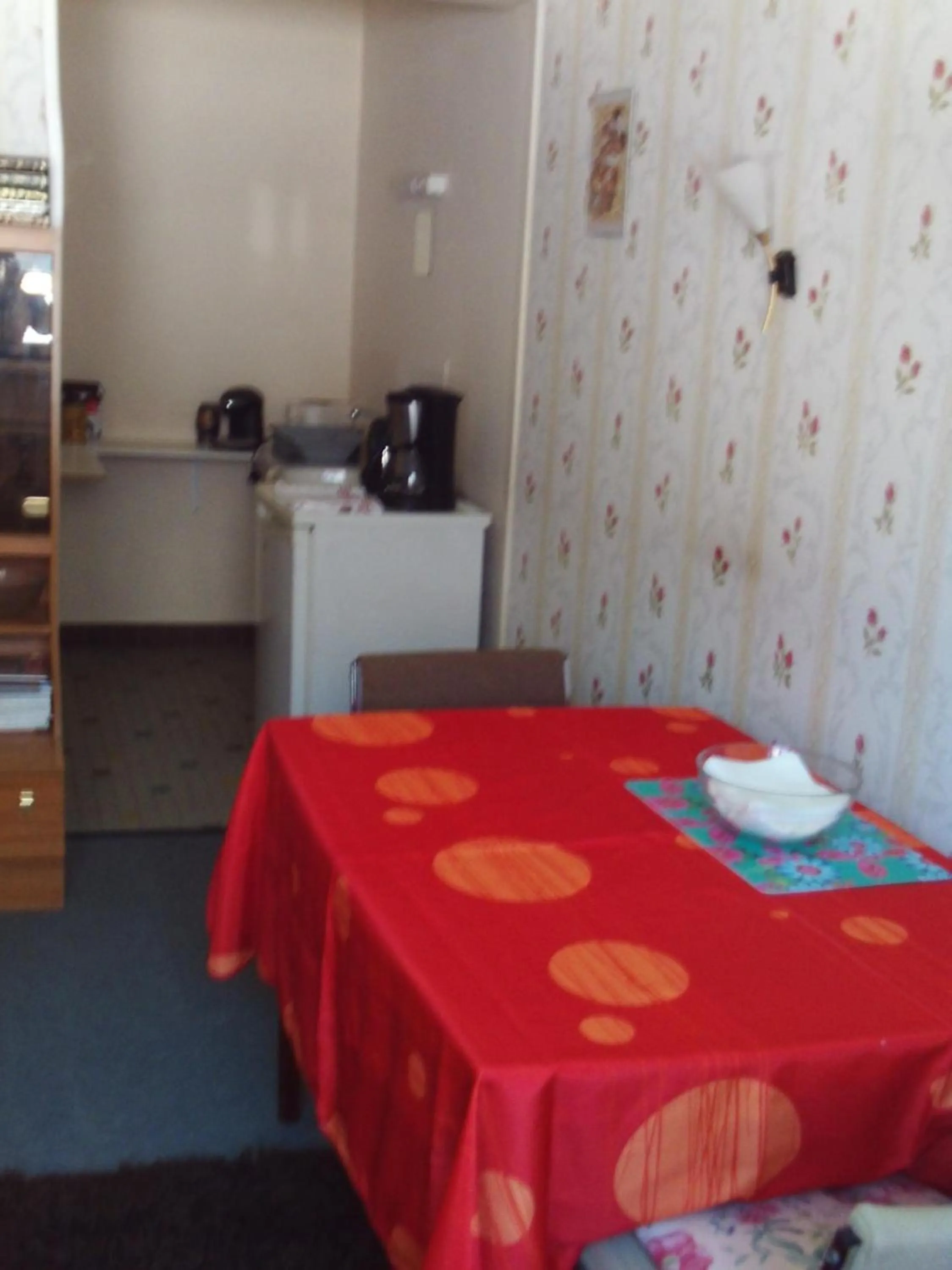 Communal lounge/ TV room in Lenard Charles Bed & Breakfast