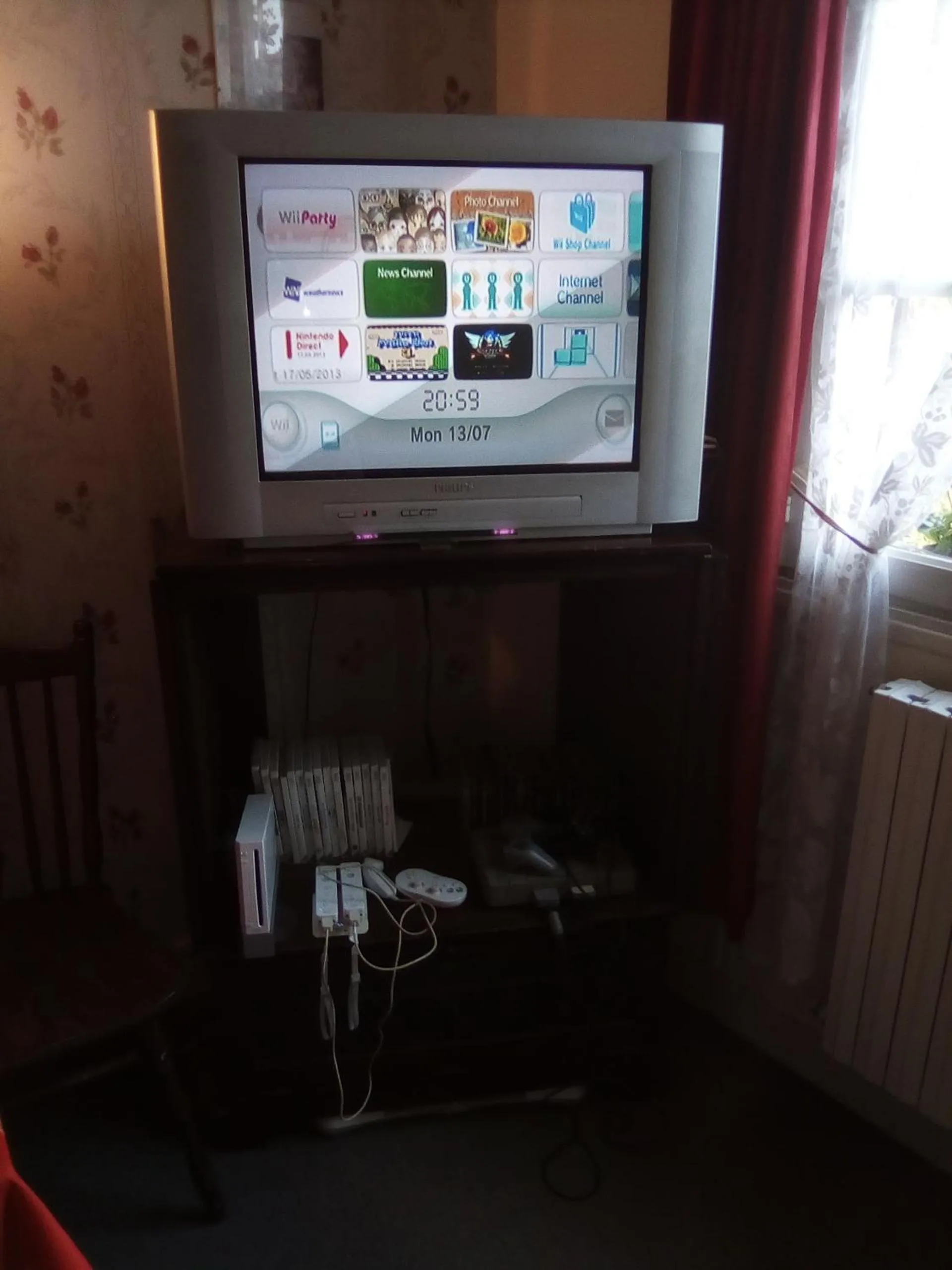 TV and multimedia in Lenard Charles Bed & Breakfast