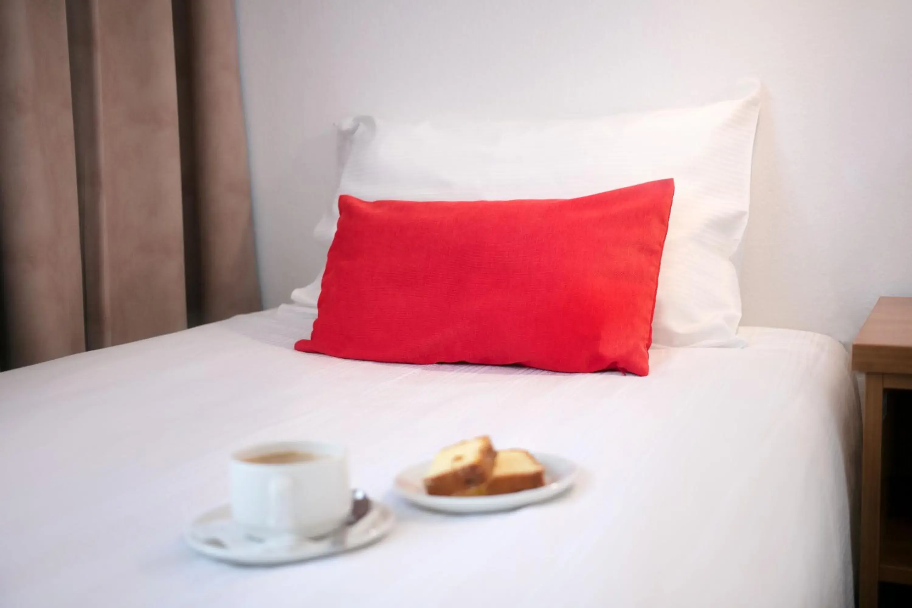 Bed in Aramis Bed in Aramis