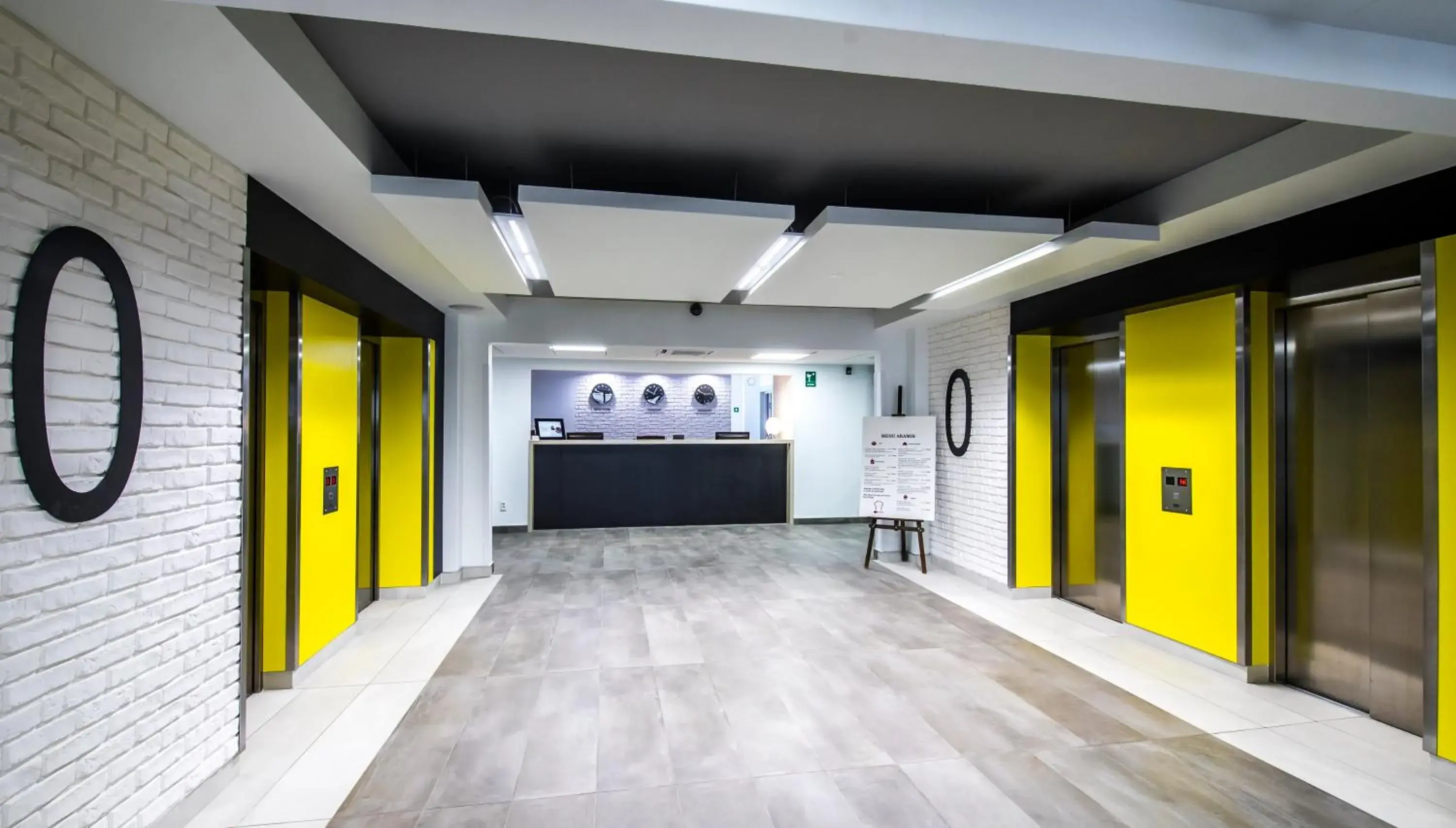 Lobby or reception in Aramis Lobby or reception in Aramis