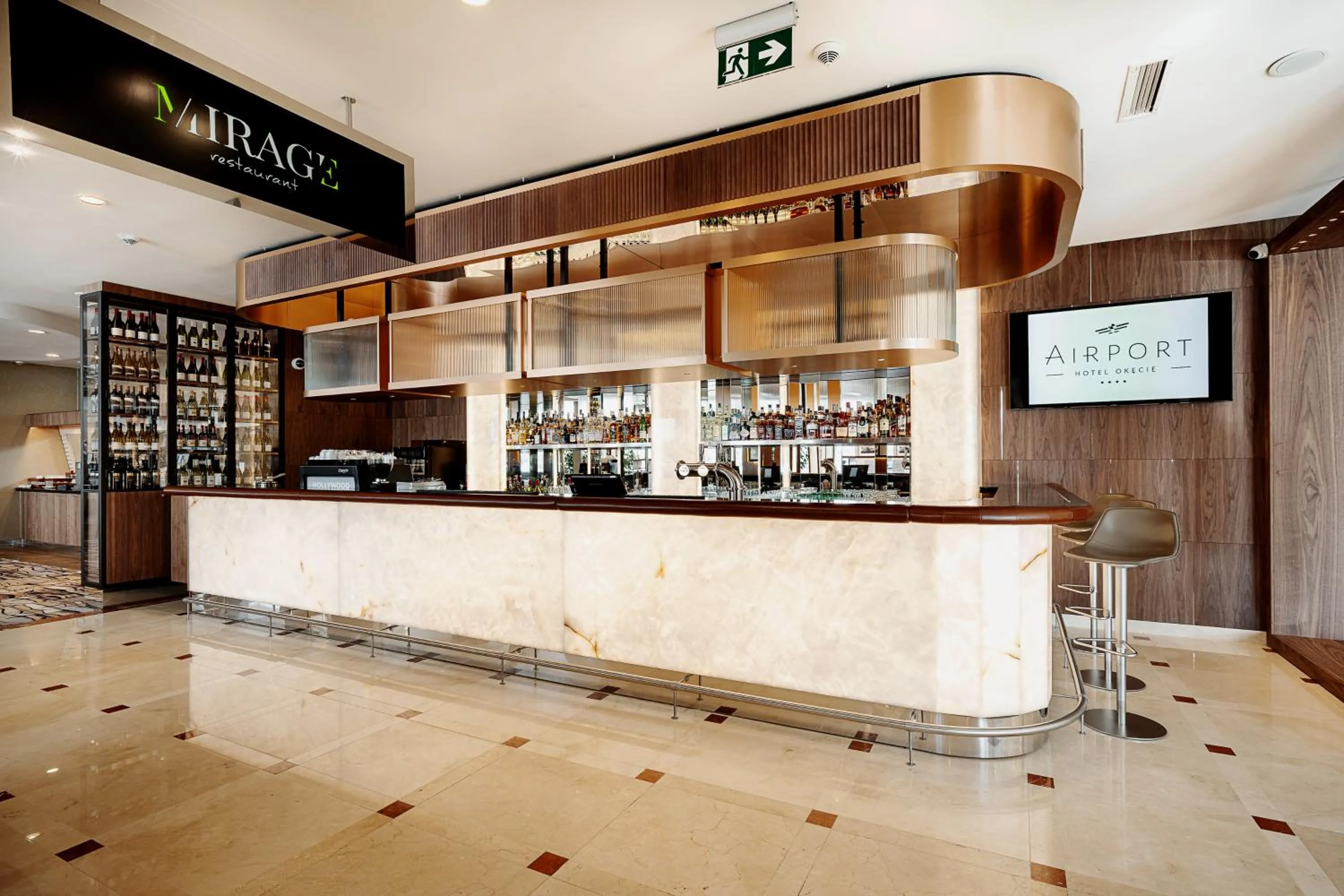 Restaurant/places to eat in Airport Hotel Okęcie