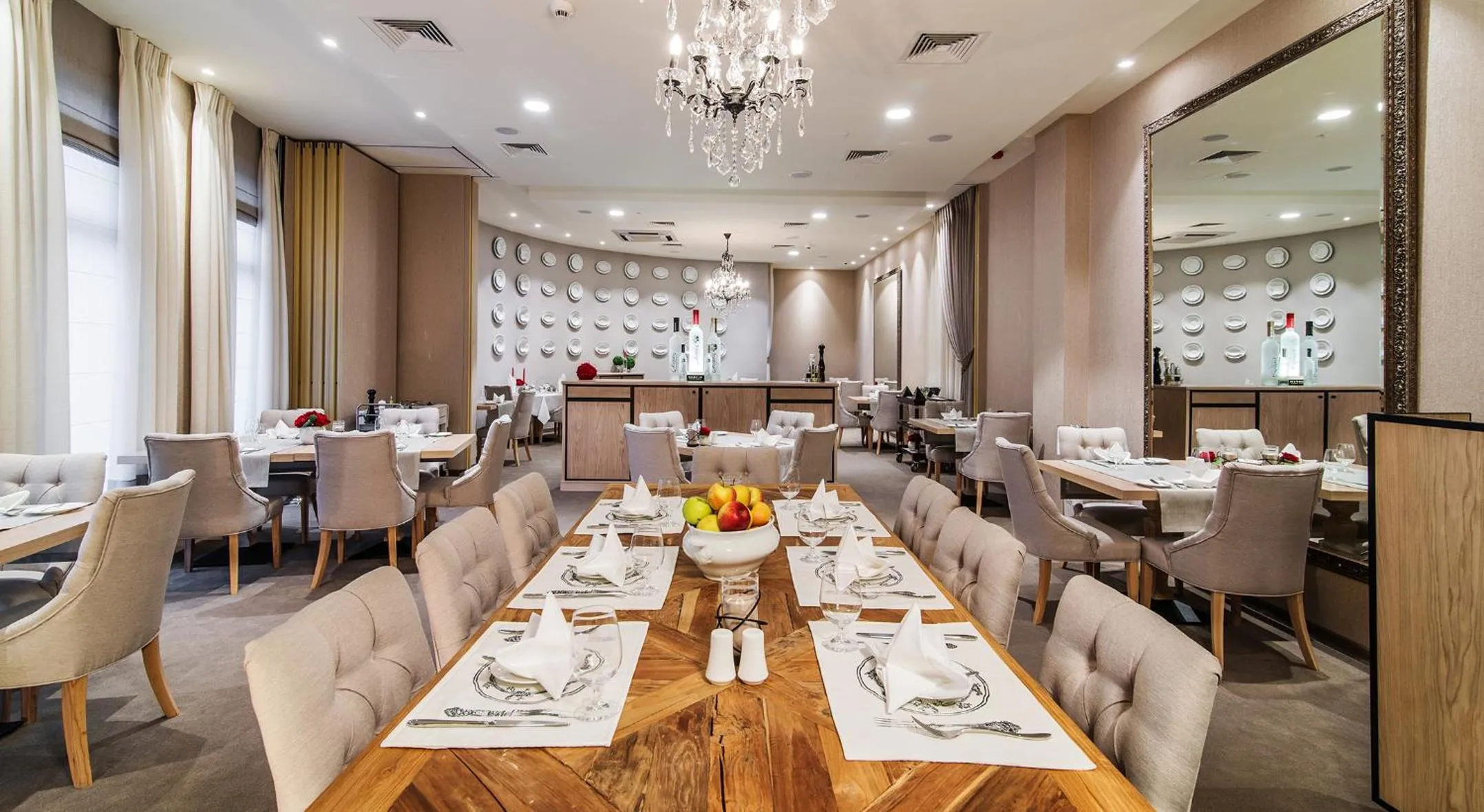 Restaurant/places to eat in Airport Hotel Okęcie