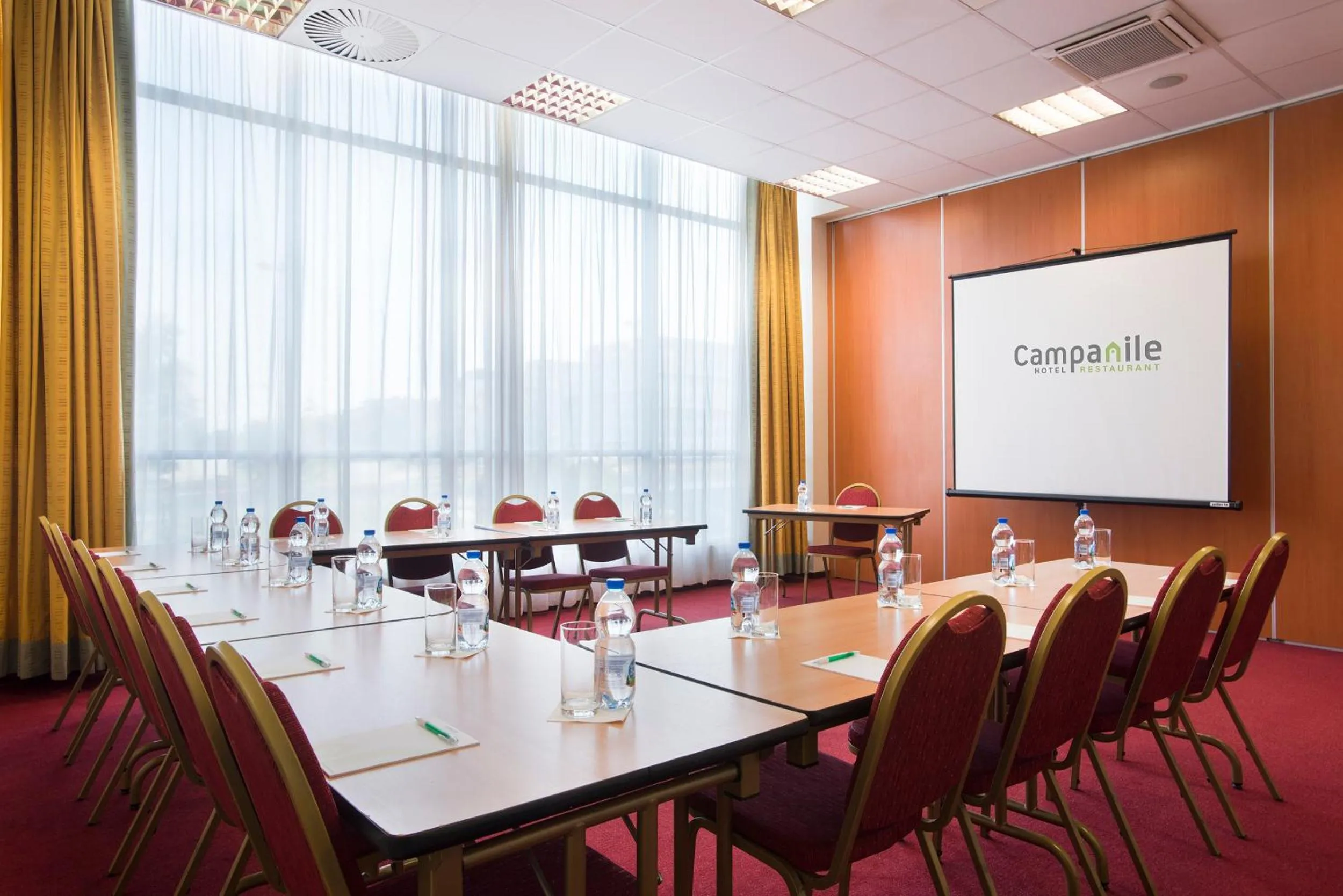 Business facilities in Campanile Wroclaw - Stare Miasto