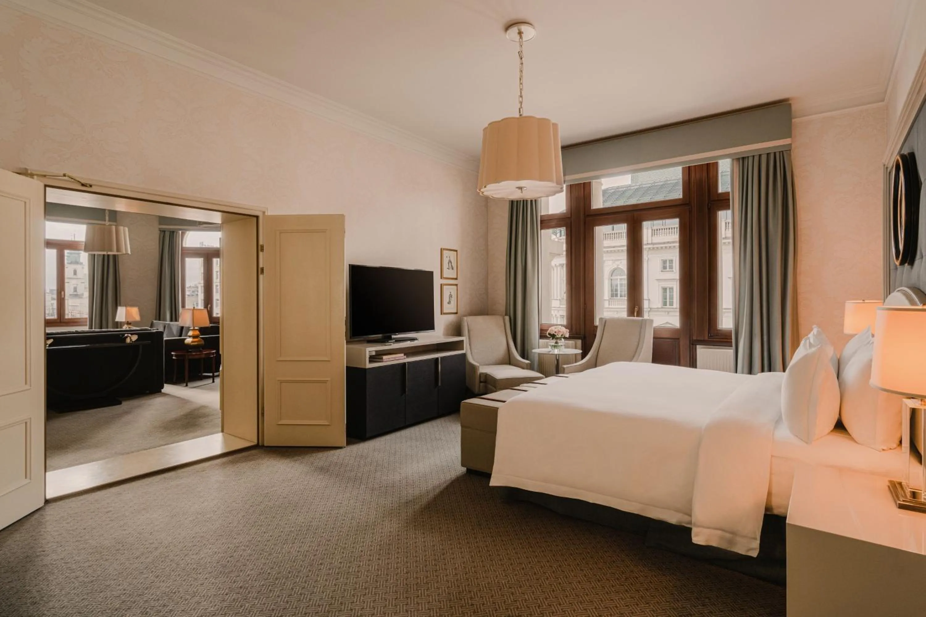 Photo of the whole room, Bed in Hotel Bristol, A Luxury Collection Hotel, Warsaw