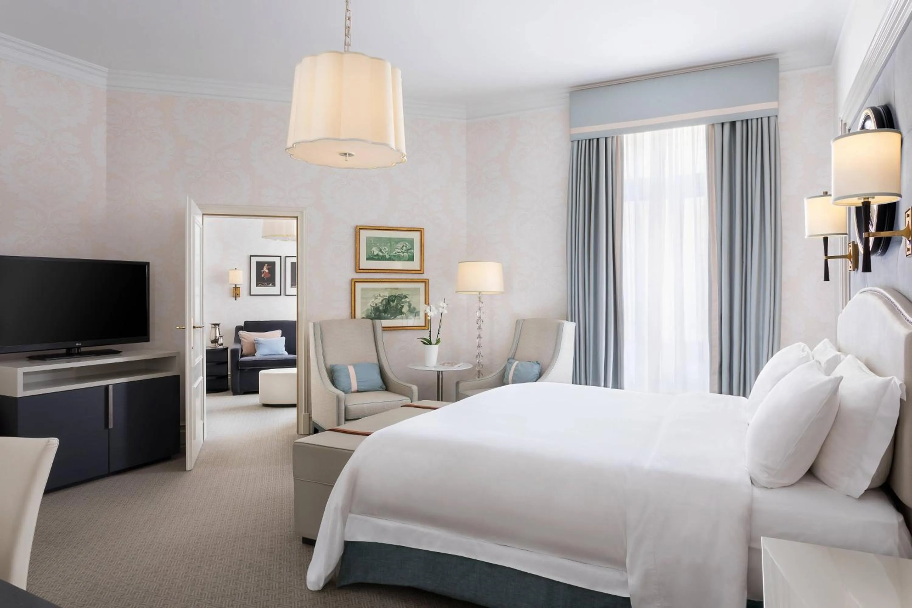 Bedroom, Bed in Hotel Bristol, A Luxury Collection Hotel, Warsaw